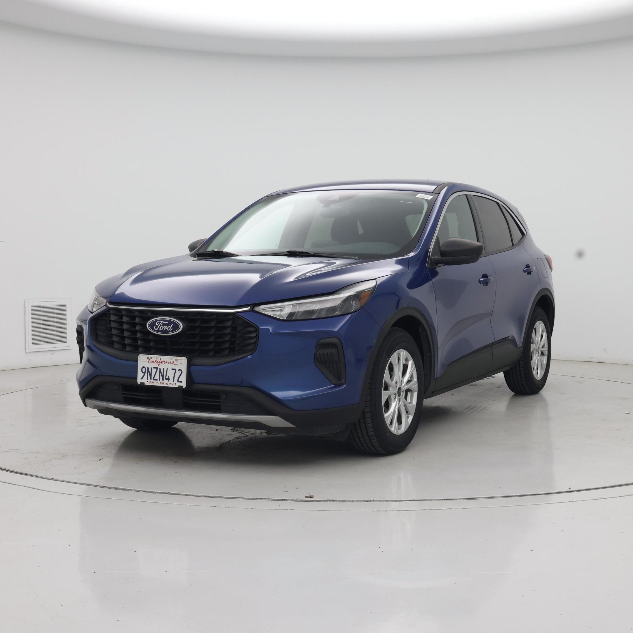 Thumbnail: 2023 Ford Escape - 4