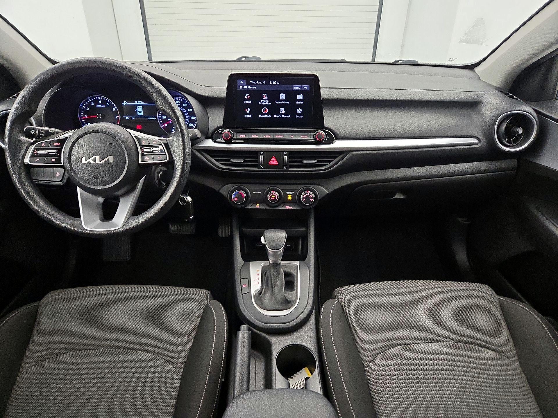 Thumbnail: 2023 Kia Forte - 9