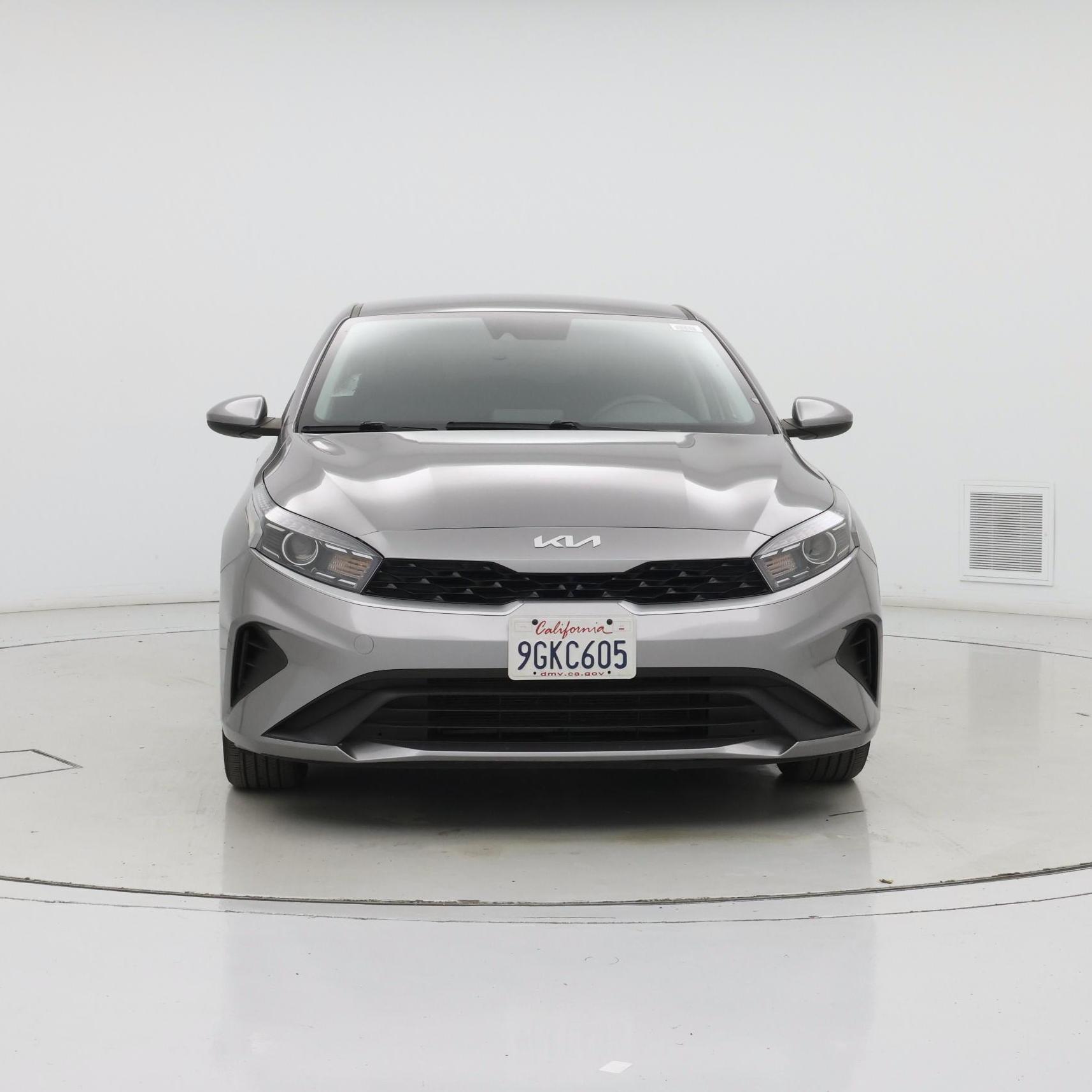 Thumbnail: 2023 Kia Forte - 5