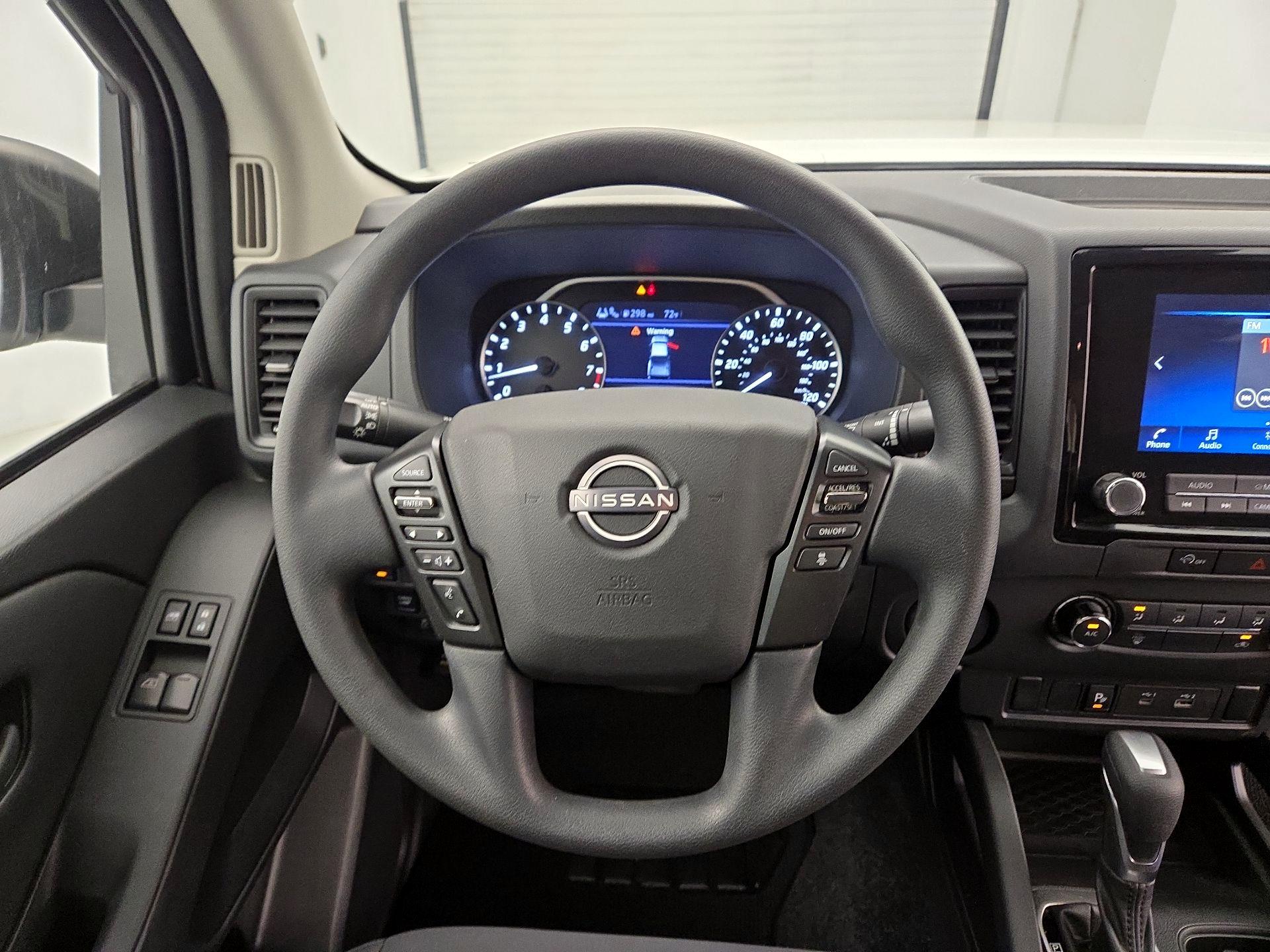 Thumbnail: 2023 Nissan Frontier - 10