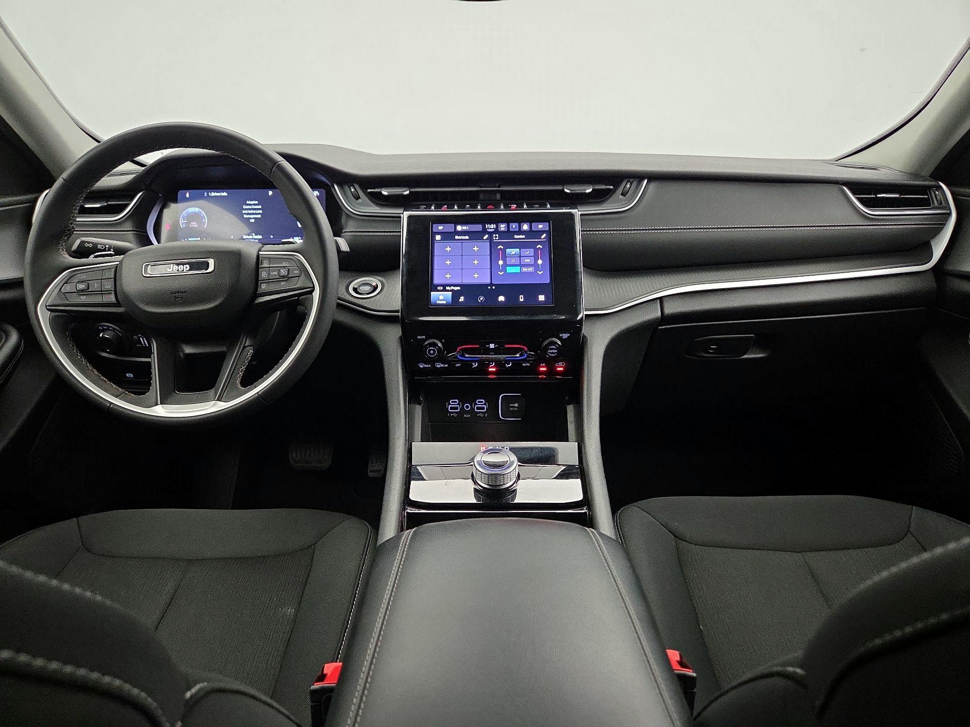 Thumbnail: 2023 Jeep Grand Cherokee - 9
