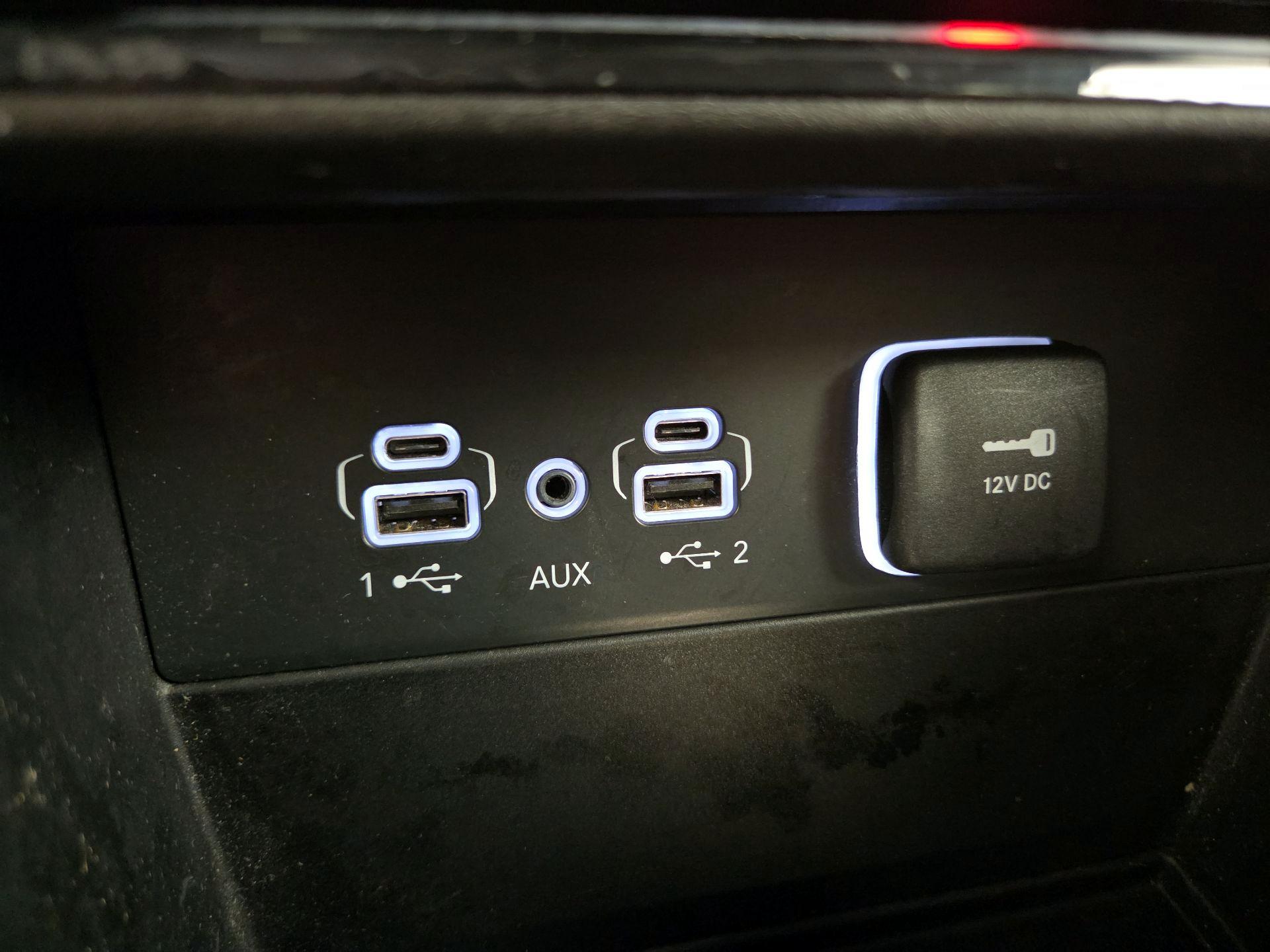 Thumbnail: 2023 Jeep Grand Cherokee - 18