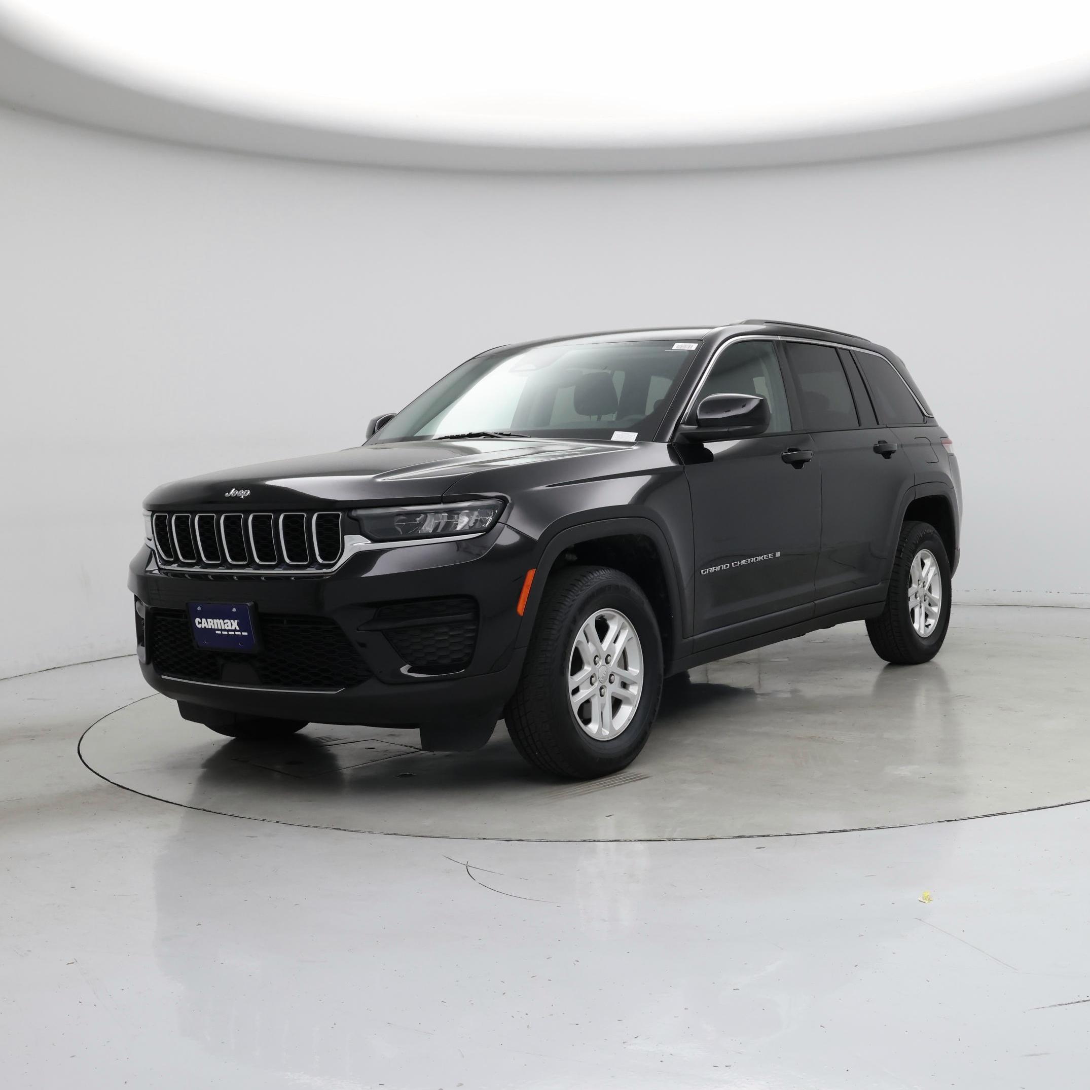 Thumbnail: 2023 Jeep Grand Cherokee - 4