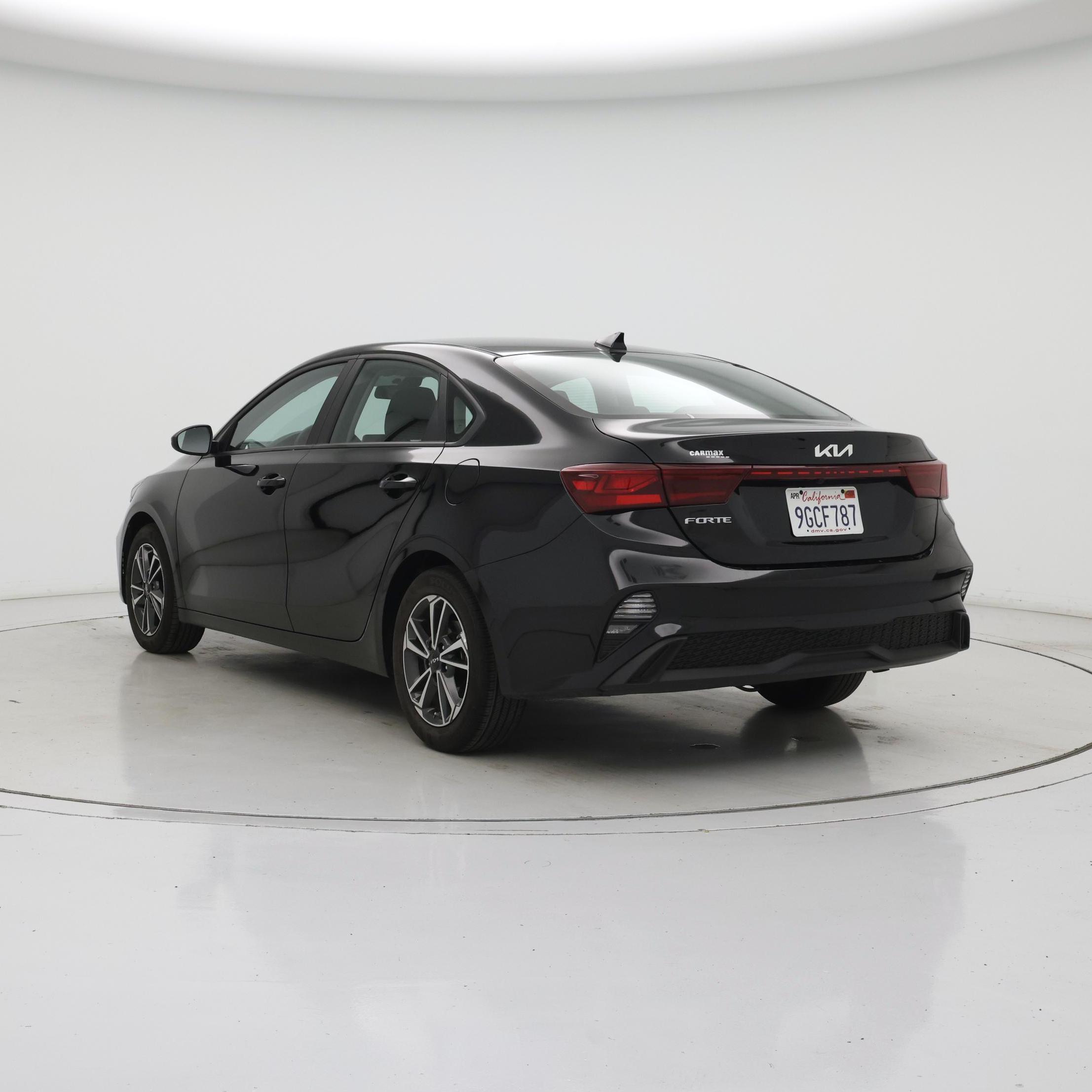 Thumbnail: 2023 Kia Forte - 2