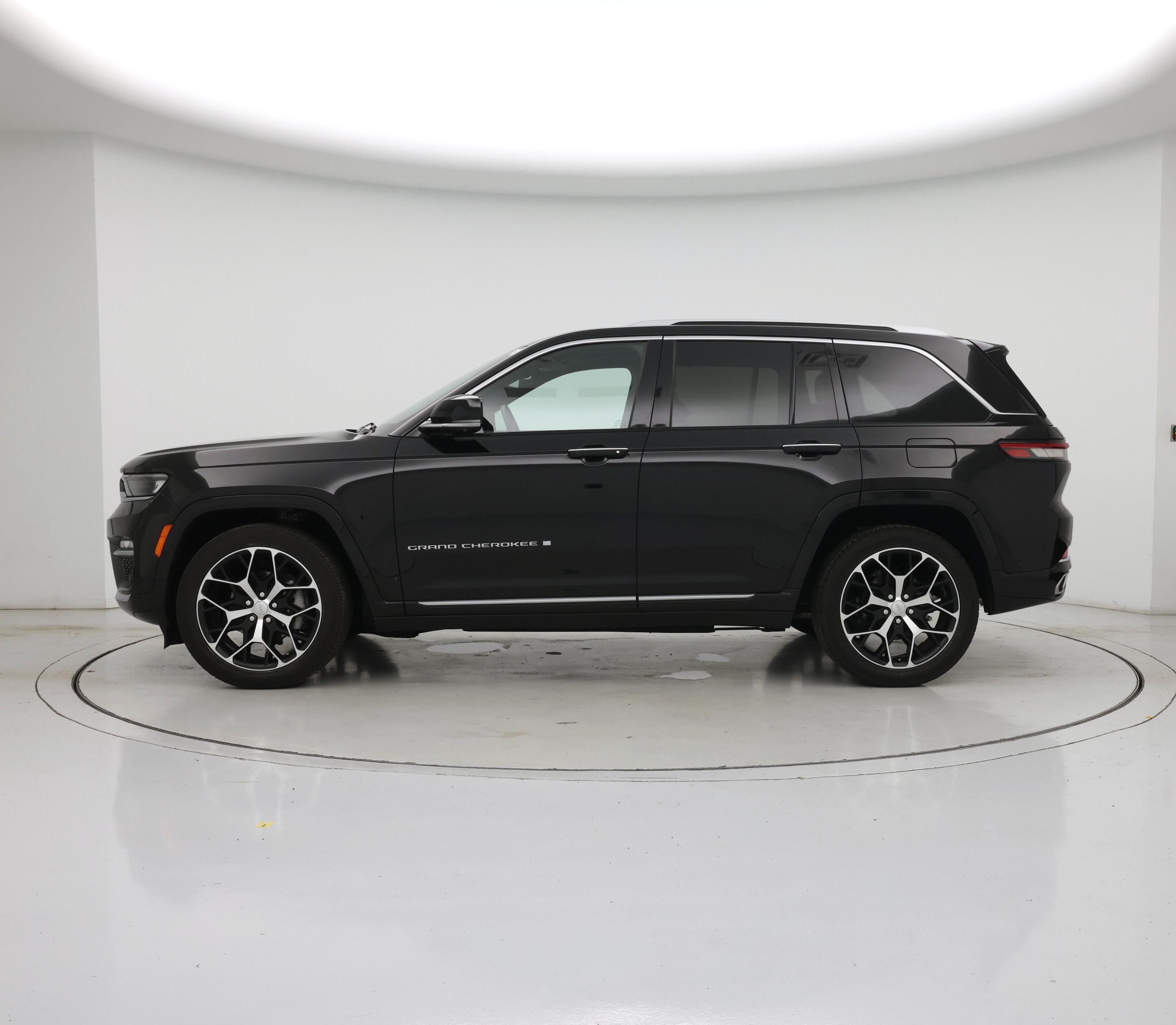 Thumbnail: 2022 Jeep Grand Cherokee - 3
