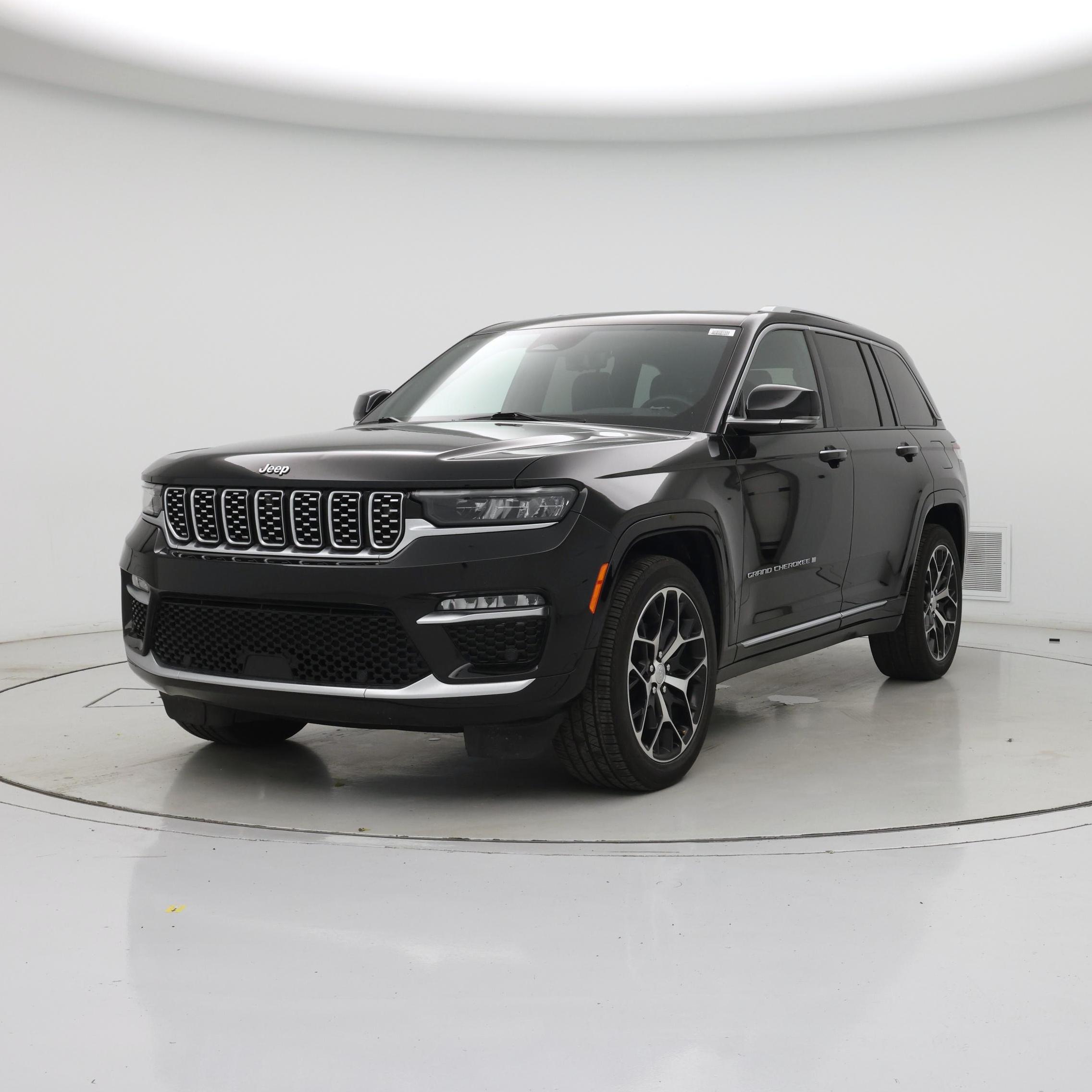 Thumbnail: 2022 Jeep Grand Cherokee - 4