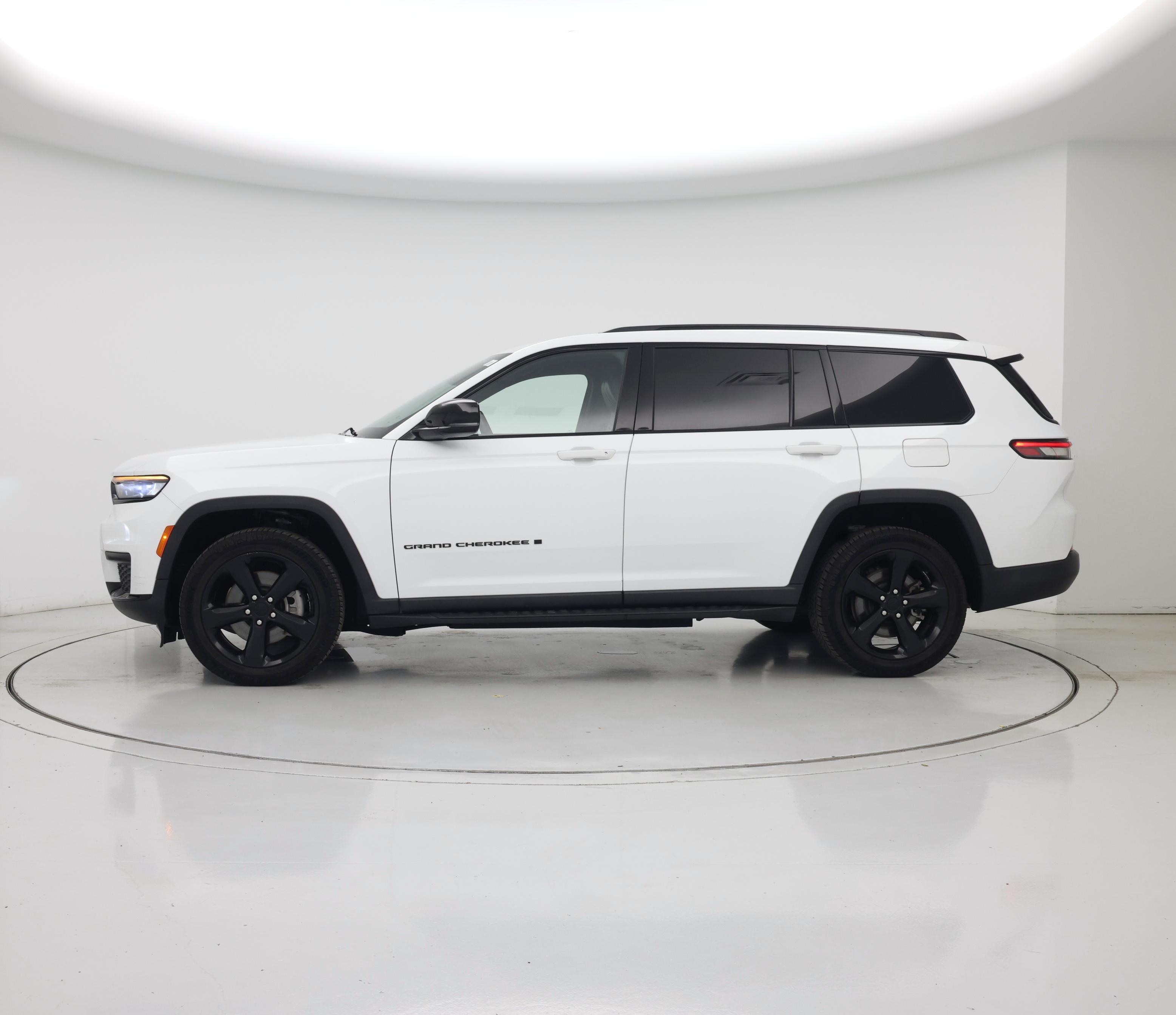 Thumbnail: 2021 Jeep Grand Cherokee L - 3
