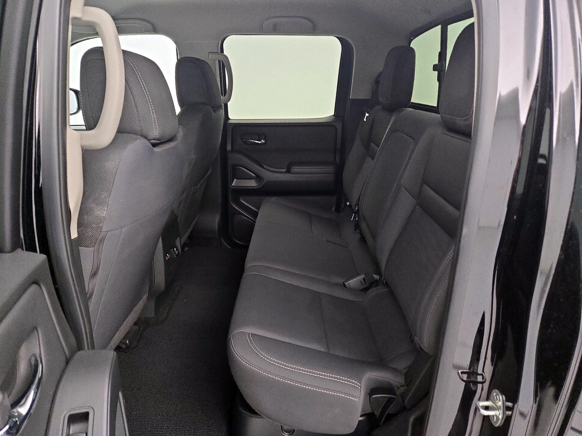 Thumbnail: 2023 Nissan Frontier - 19