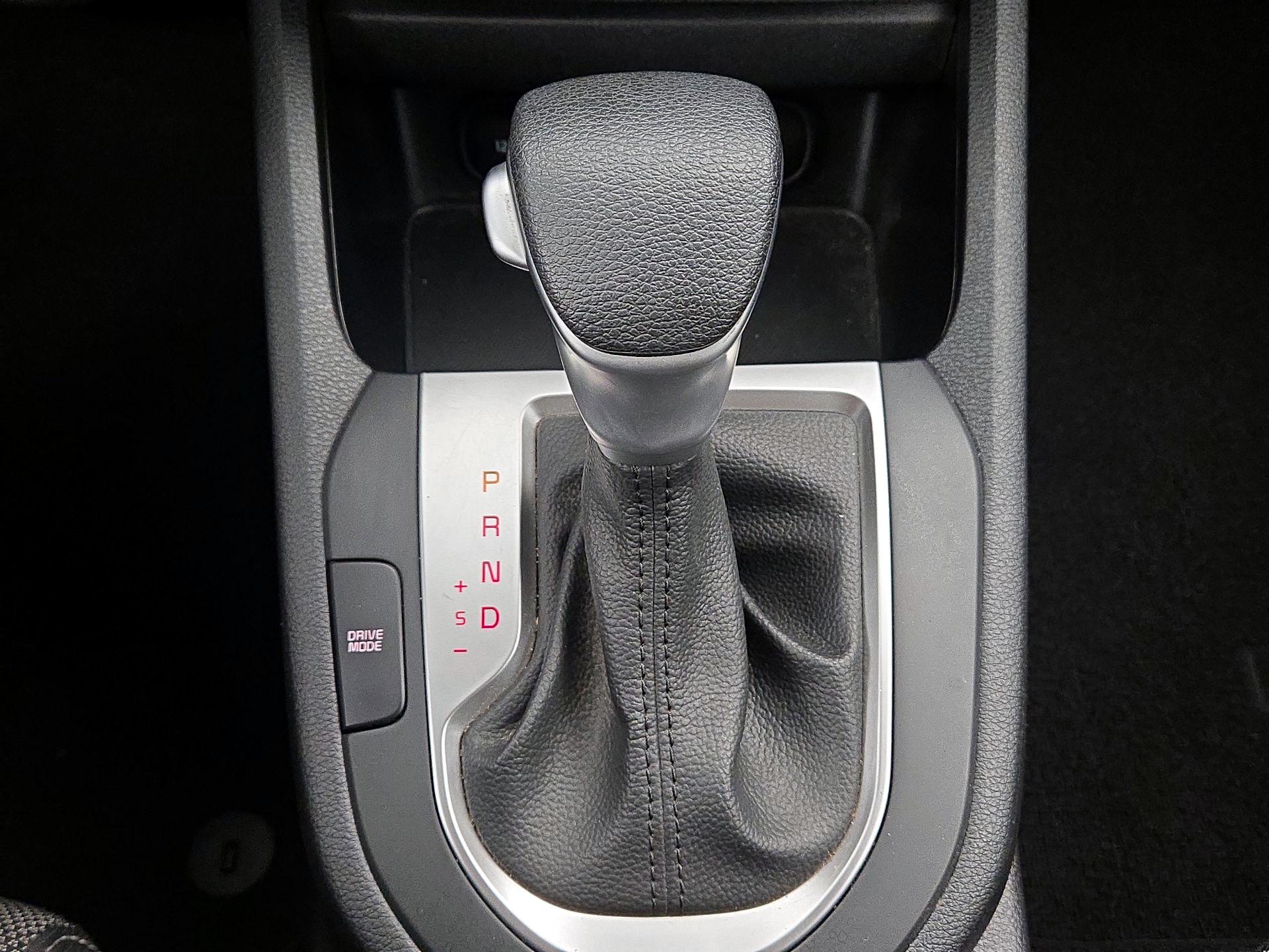 Thumbnail: 2023 Kia Forte - 17