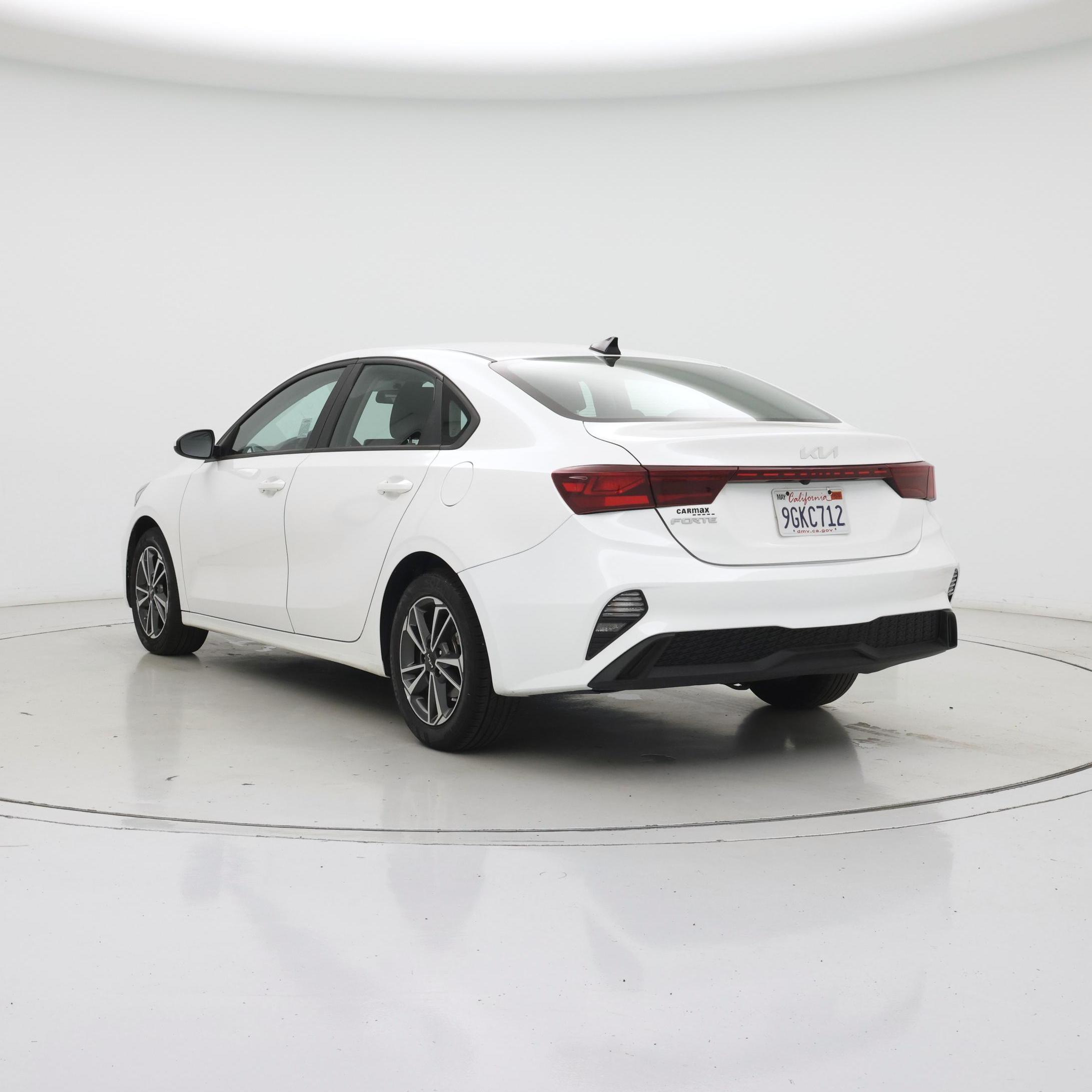 Thumbnail: 2023 Kia Forte - 2