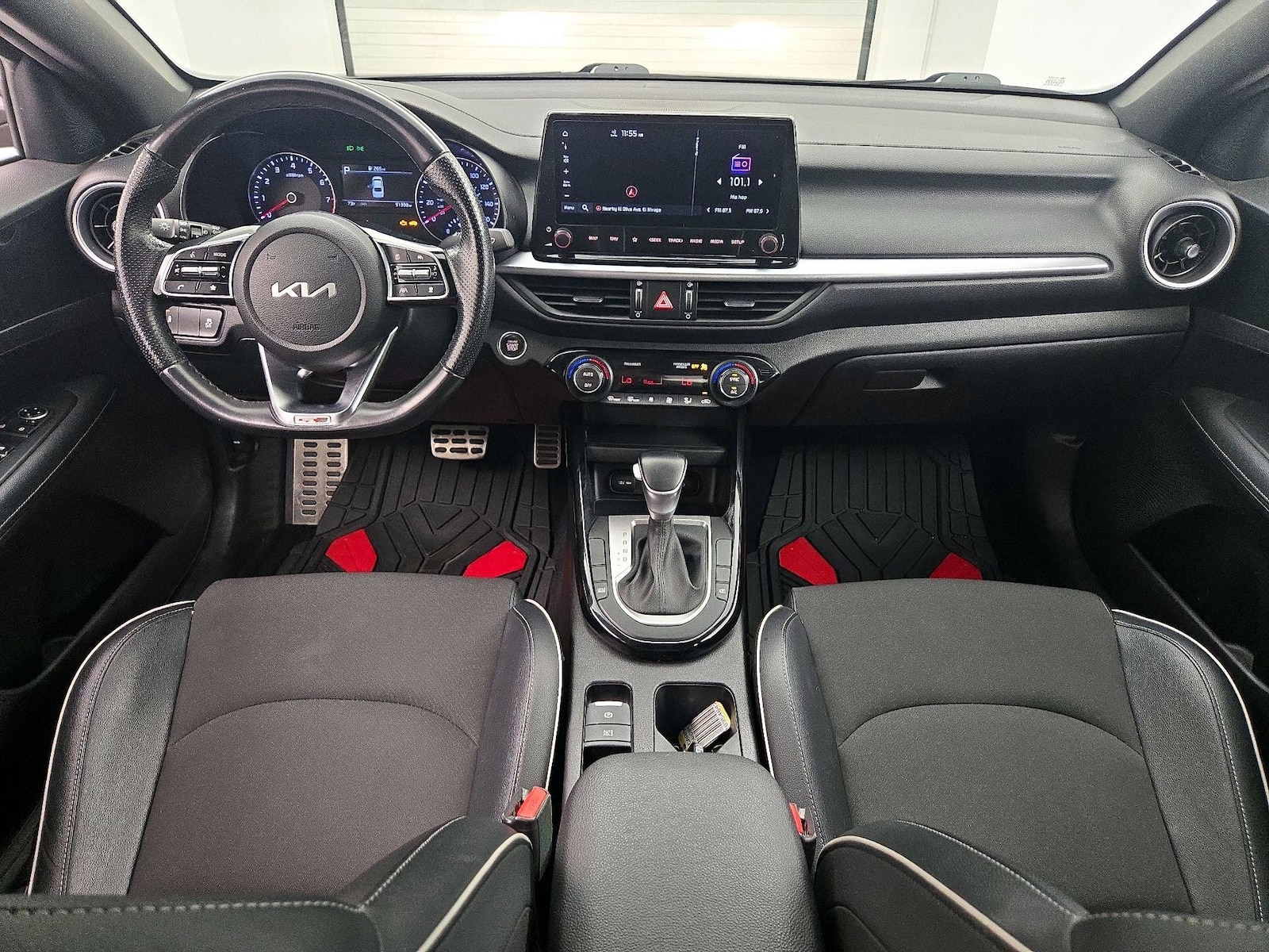 2023 Kia Forte GT-Line - Photo 10