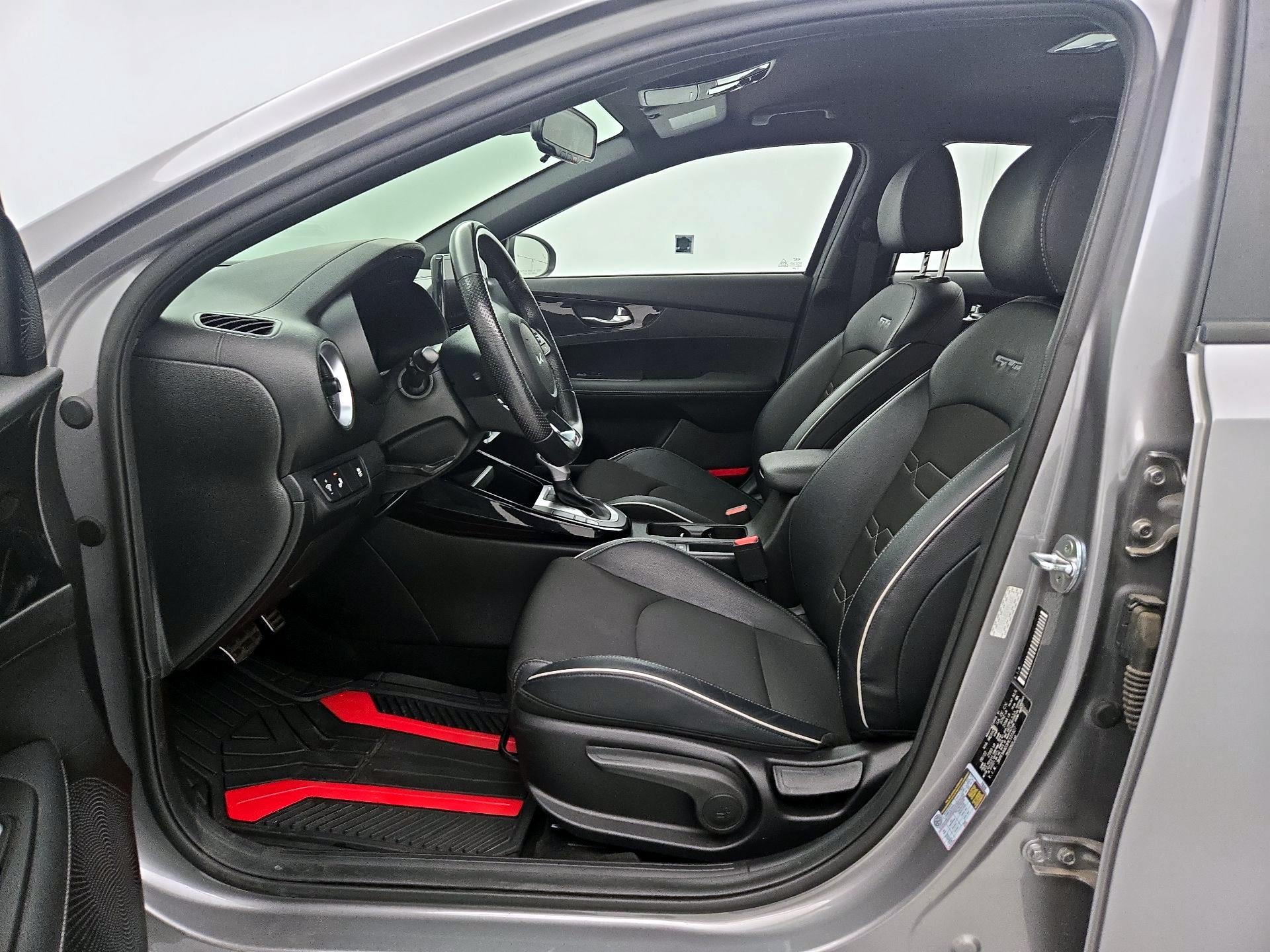 Thumbnail: 2023 Kia Forte - 11