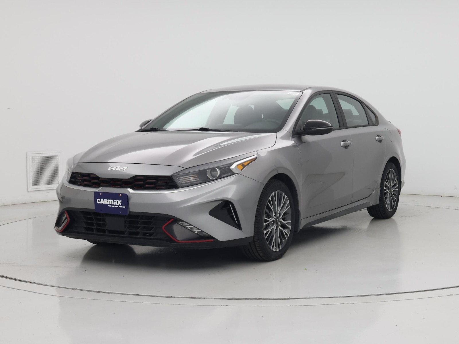 2023 Kia Forte GT-Line - Photo 5