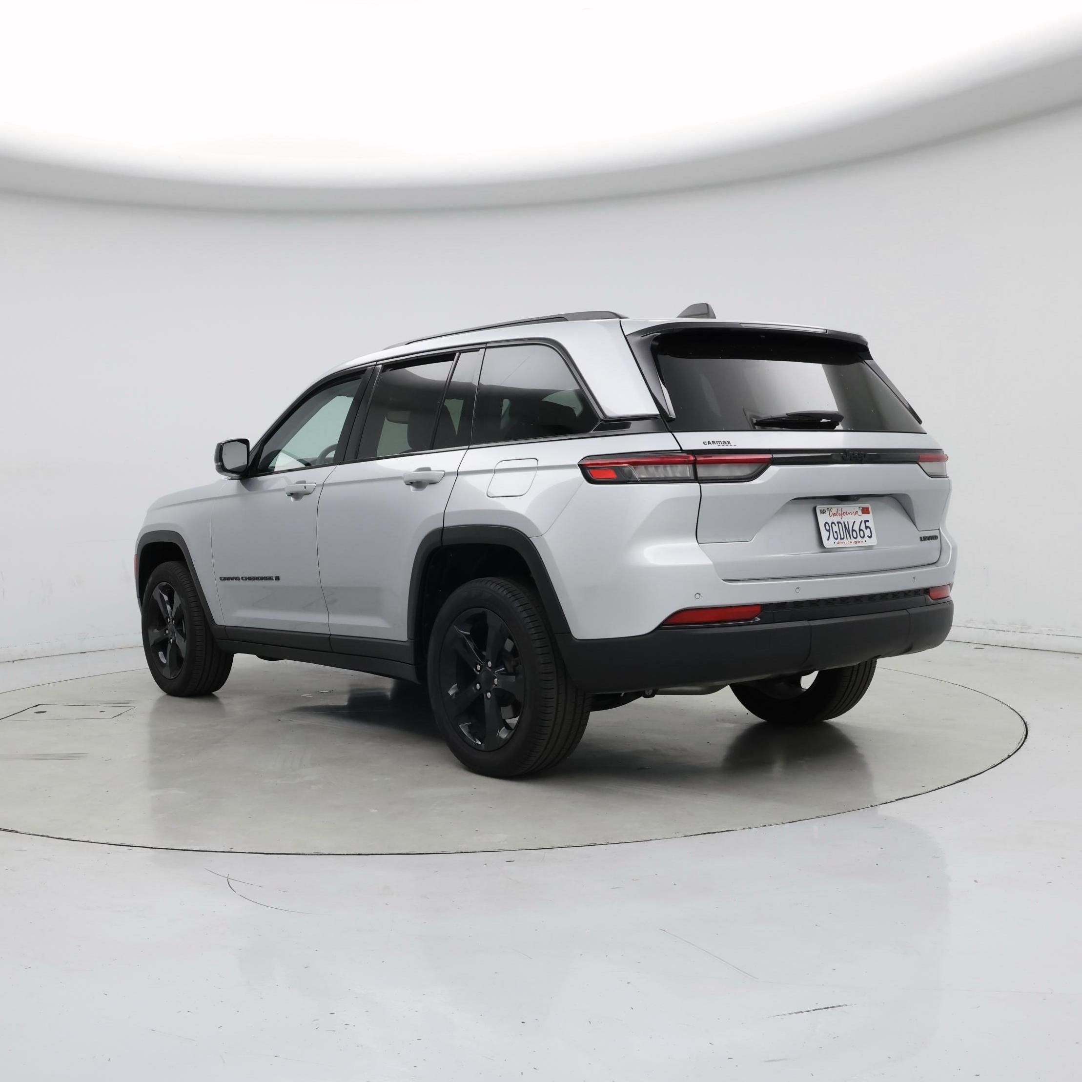 Thumbnail: 2023 Jeep Grand Cherokee - 2