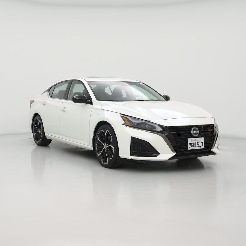 2023 Nissan Altima SR