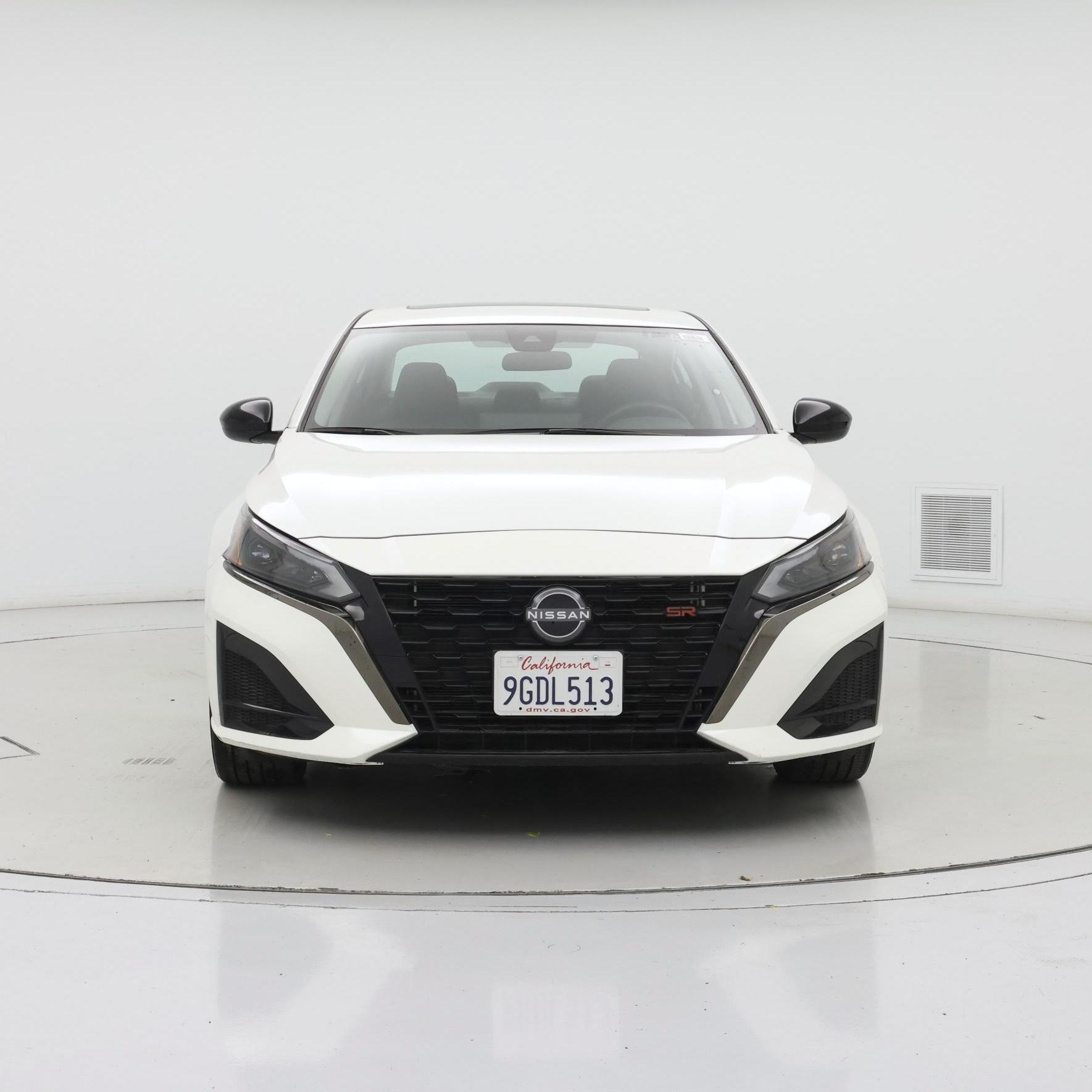 Thumbnail: 2023 Nissan Altima - 5