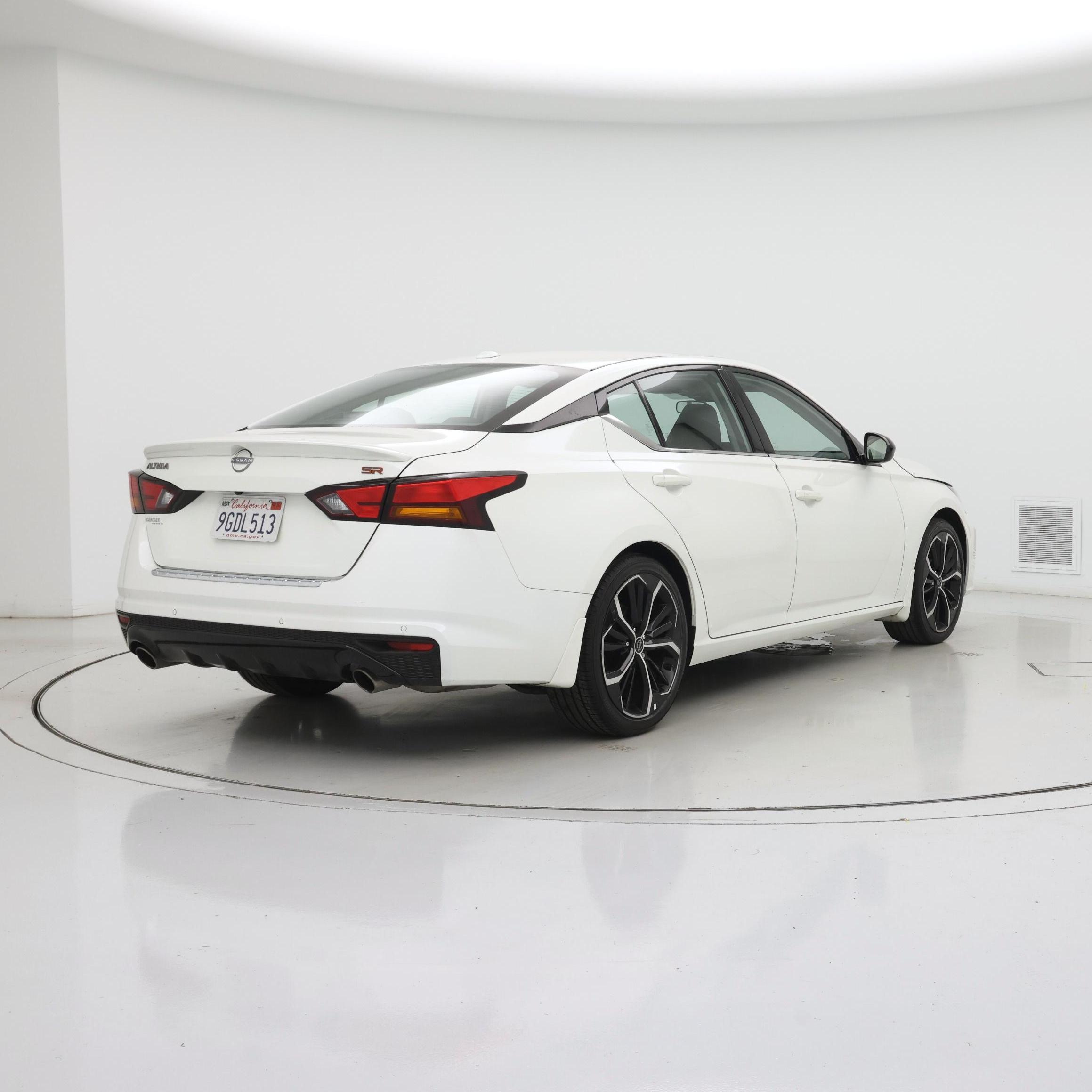 Thumbnail: 2023 Nissan Altima - 8