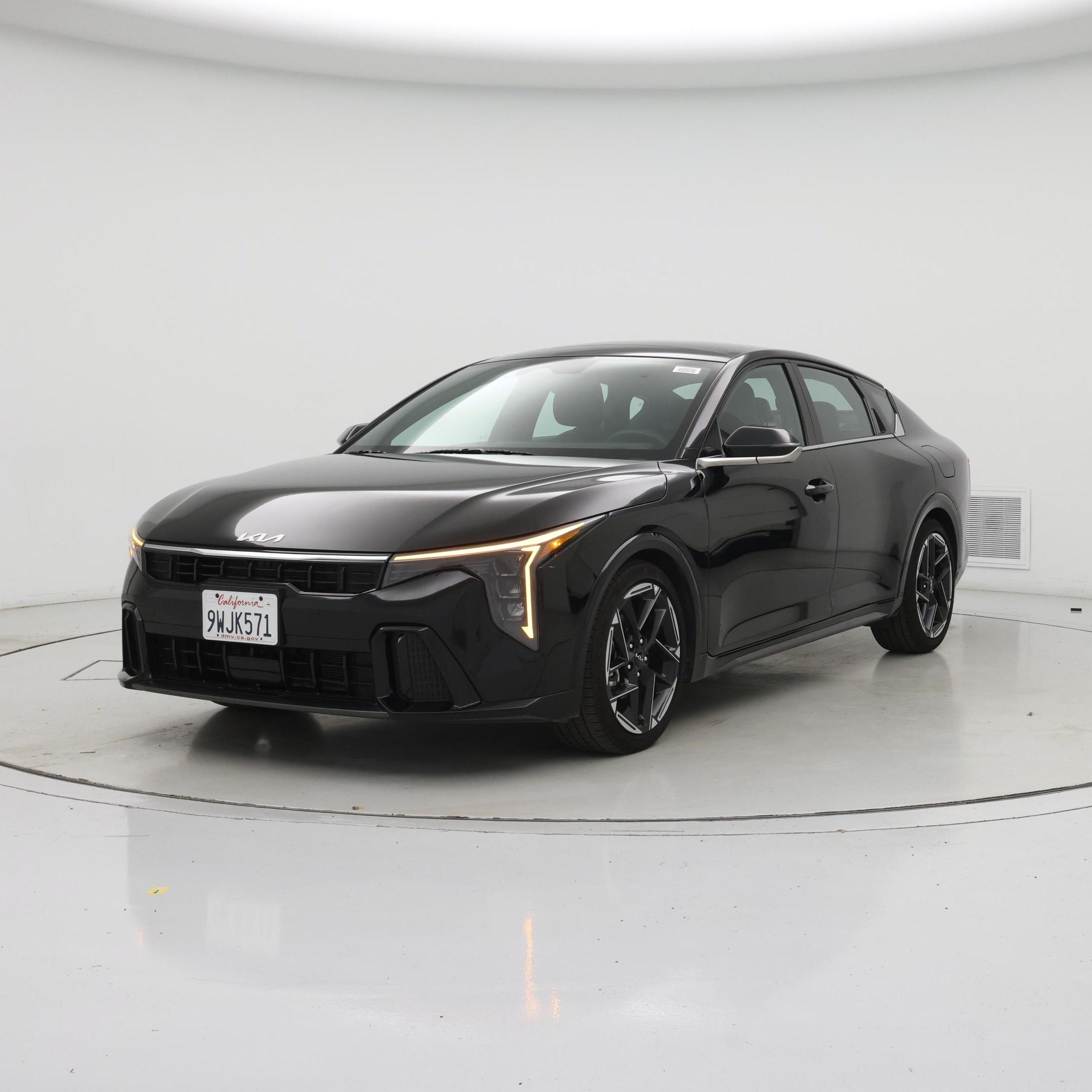 Thumbnail: 2025 Kia K4 - 4