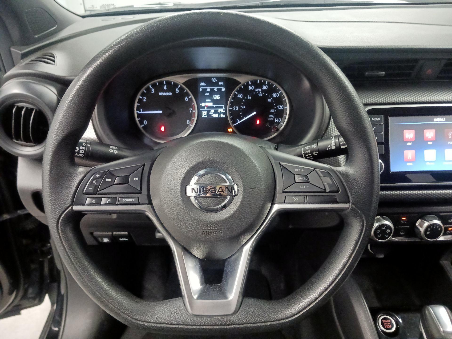 Thumbnail: 2020 Nissan Kicks - 10