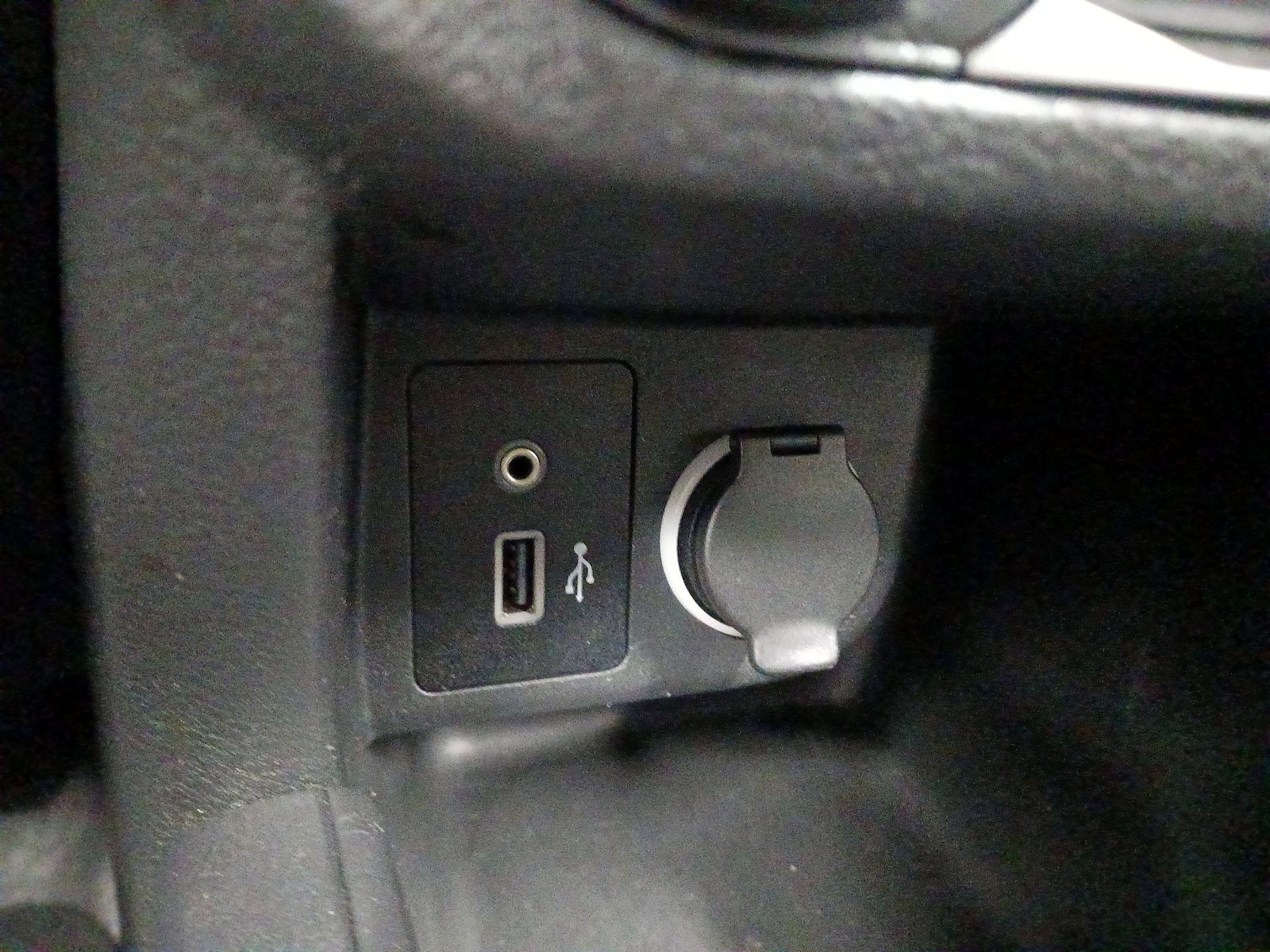 2020 Nissan Kicks S - Photo 19