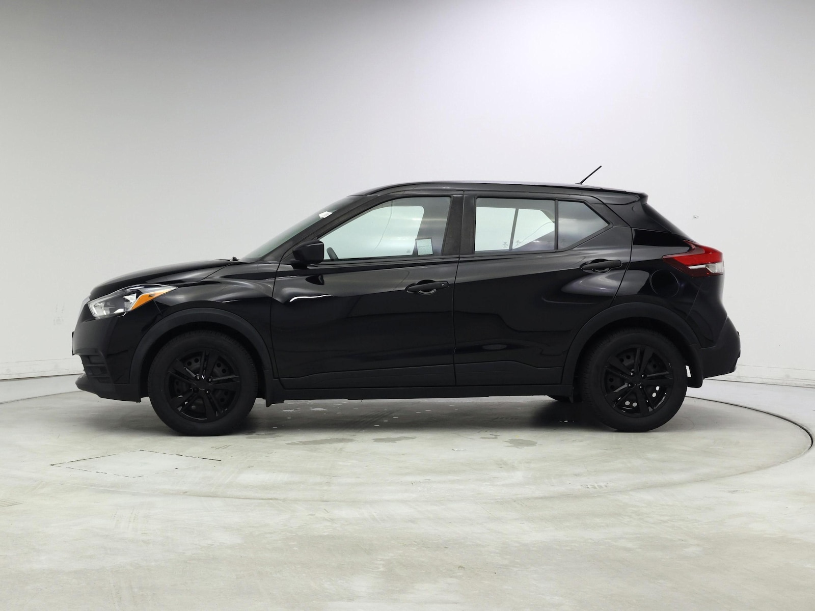 2020 Nissan Kicks S - Photo 4