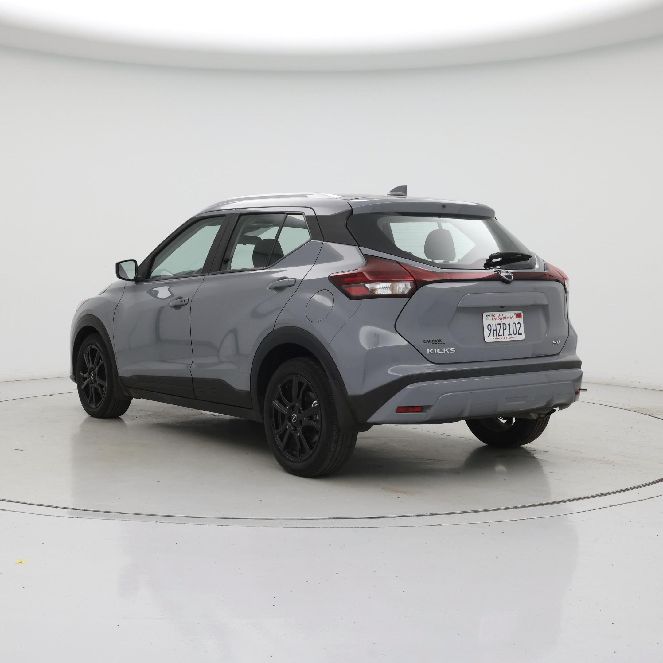 Thumbnail: 2023 Nissan Kicks - 2