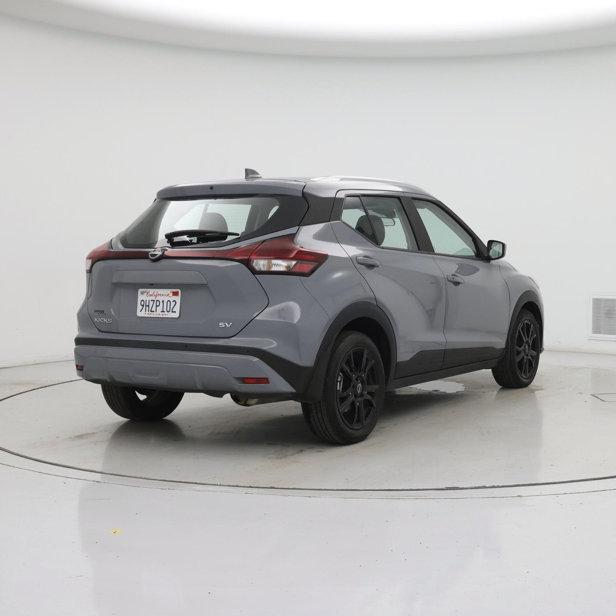Thumbnail: 2023 Nissan Kicks - 8