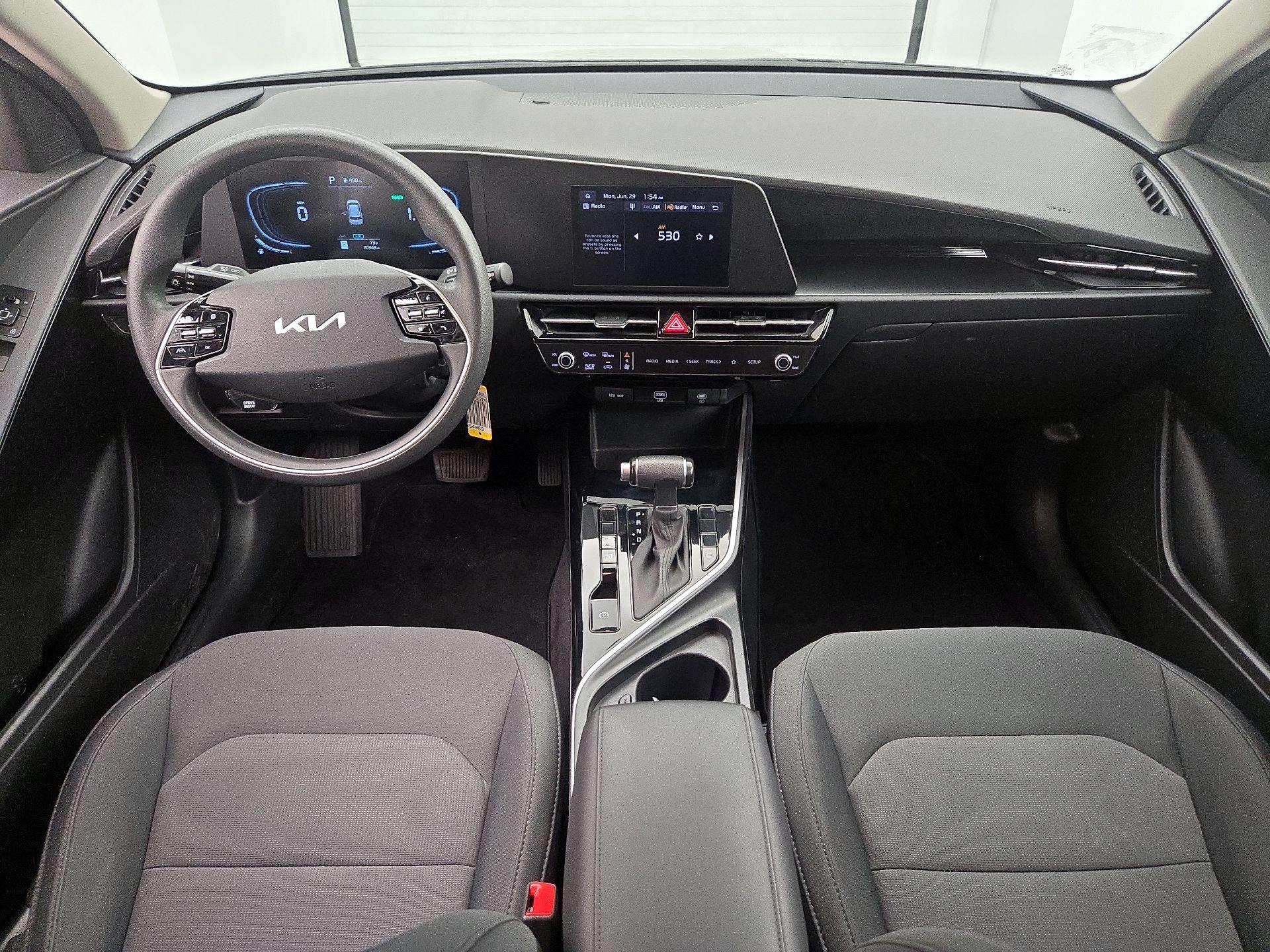 Thumbnail: 2025 Kia Niro - 9
