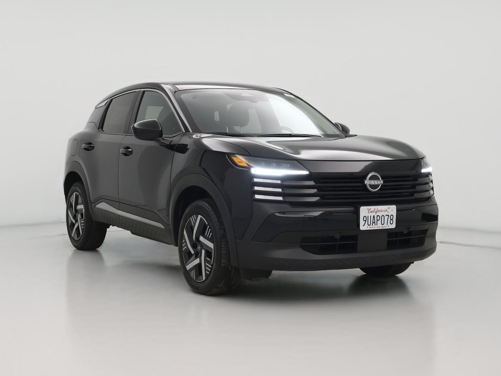 2025 Nissan Kicks