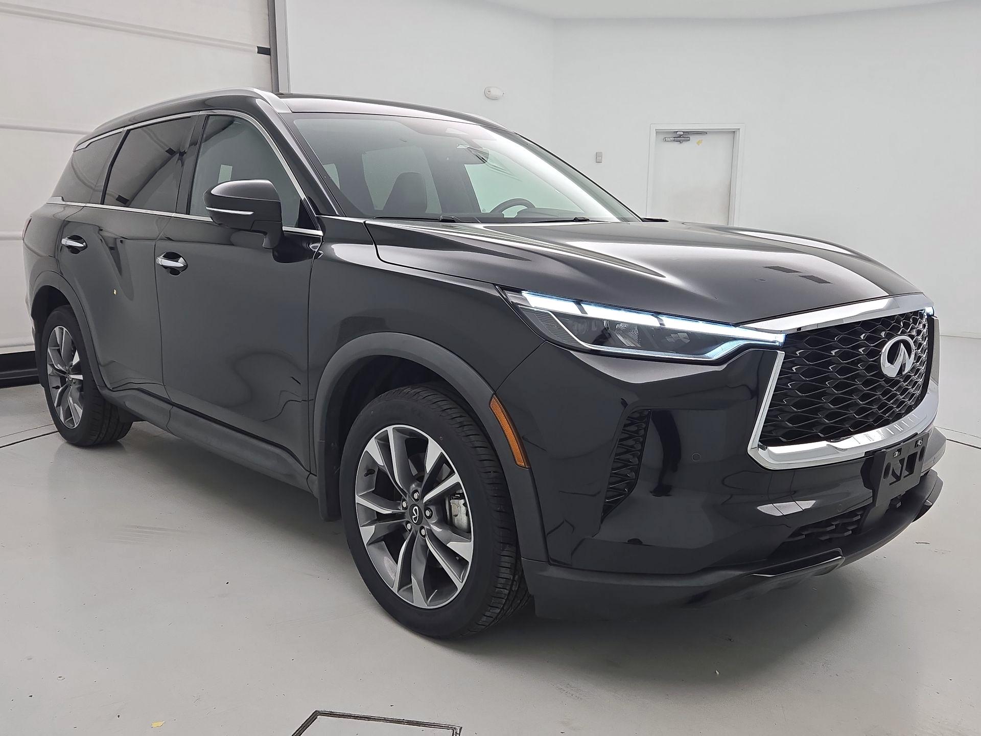 Thumbnail: 2023 INFINITI QX60 - 1