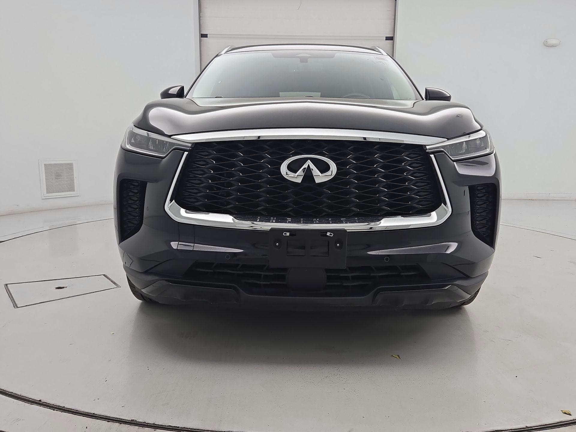 Thumbnail: 2023 INFINITI QX60 - 2