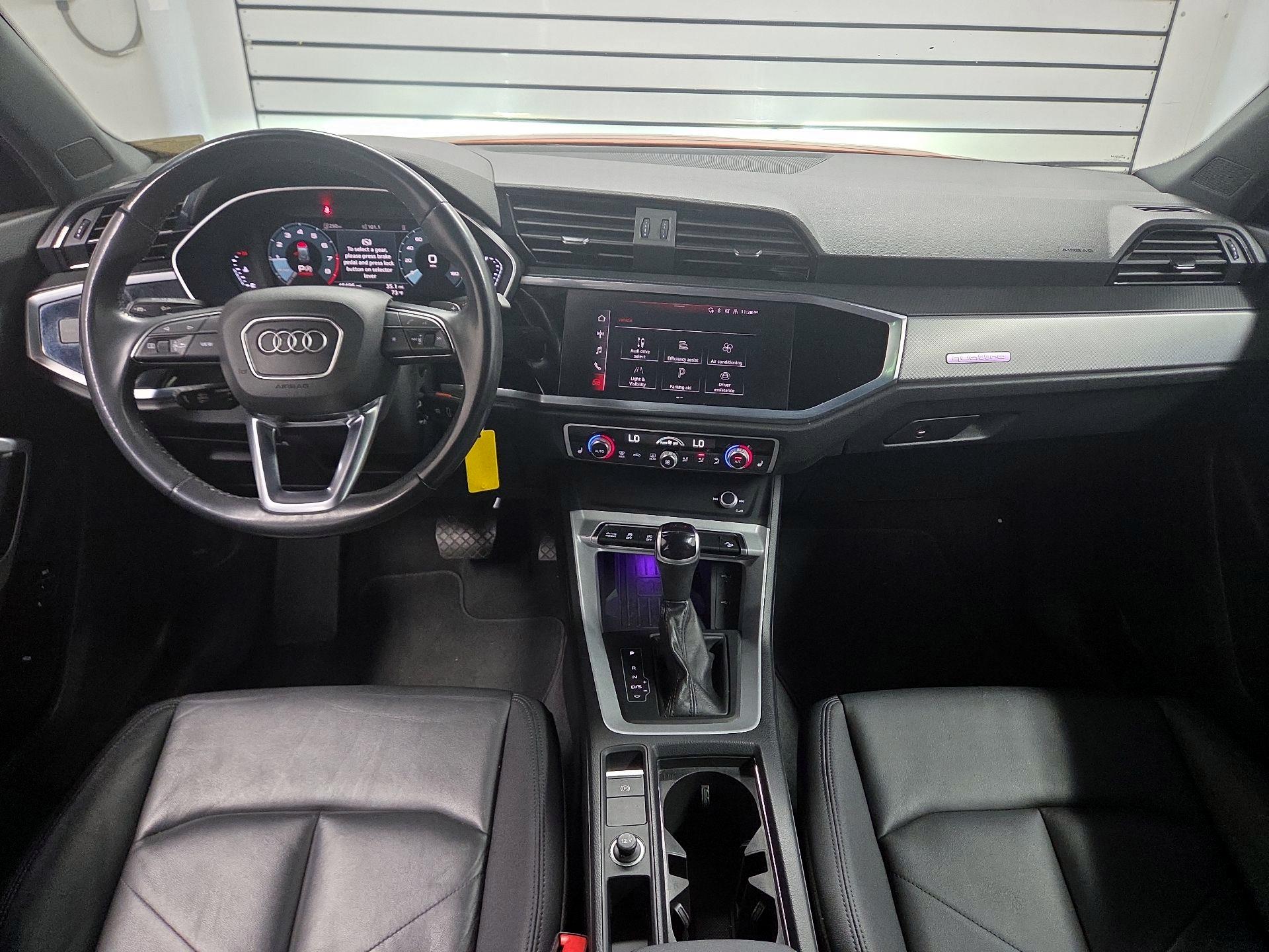 Thumbnail: 2022 Audi Q3 - 8