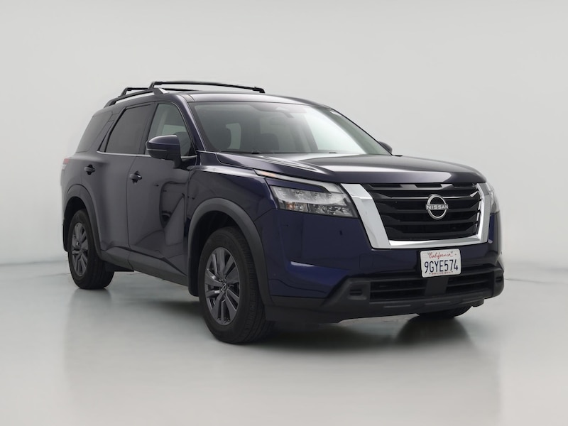 2023 Nissan Pathfinder SV