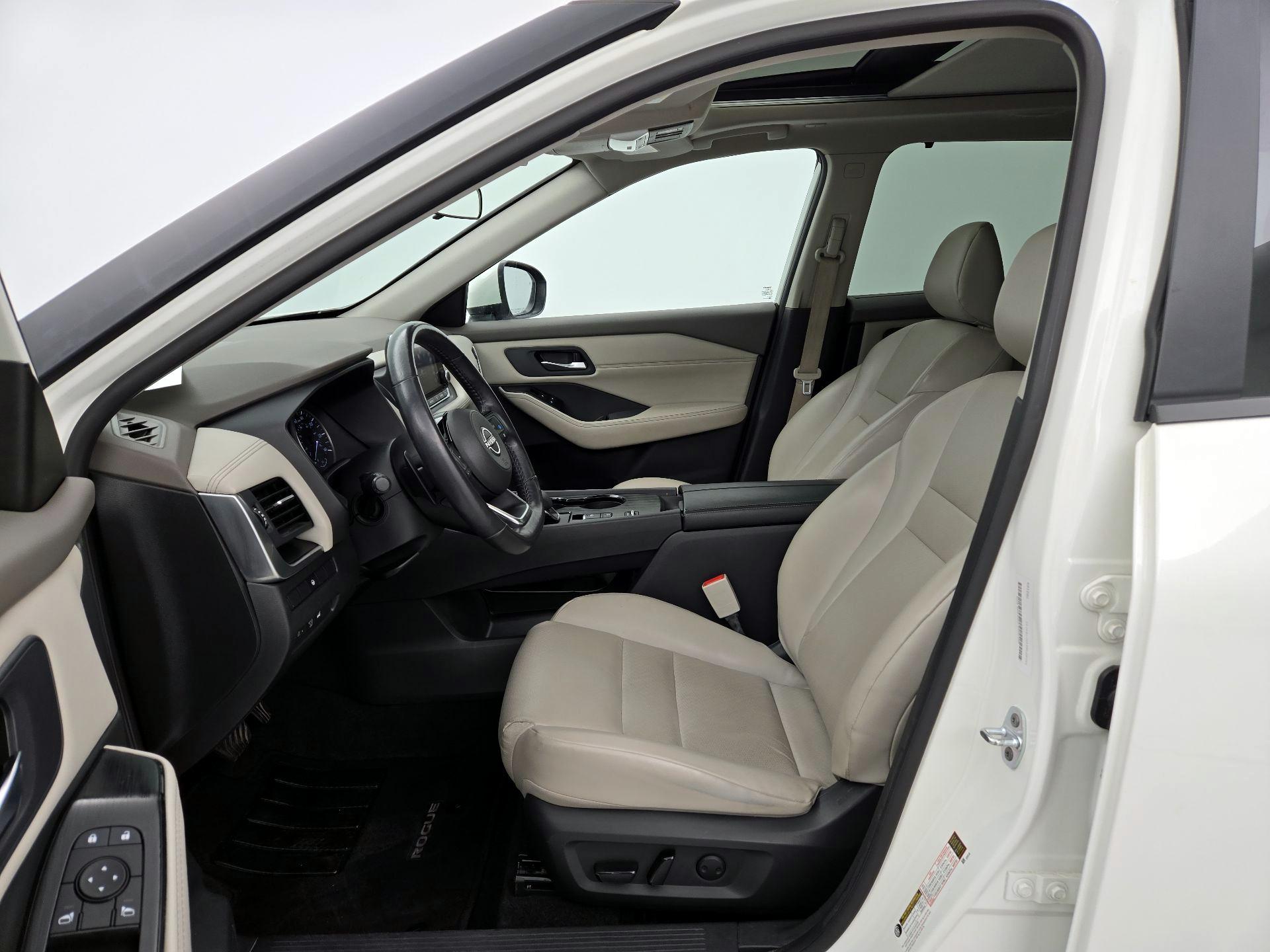 Thumbnail: 2023 Nissan Rogue - 11
