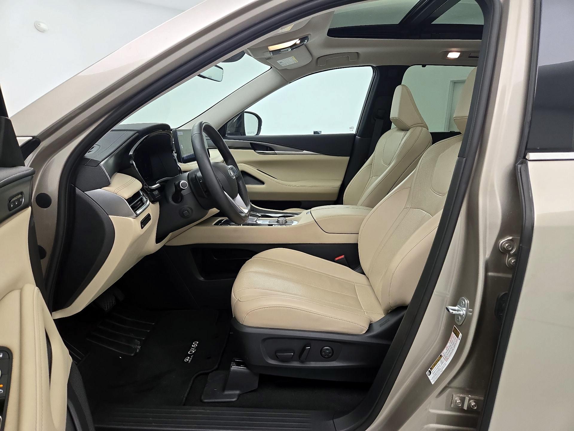 Thumbnail: 2023 INFINITI QX60 - 11