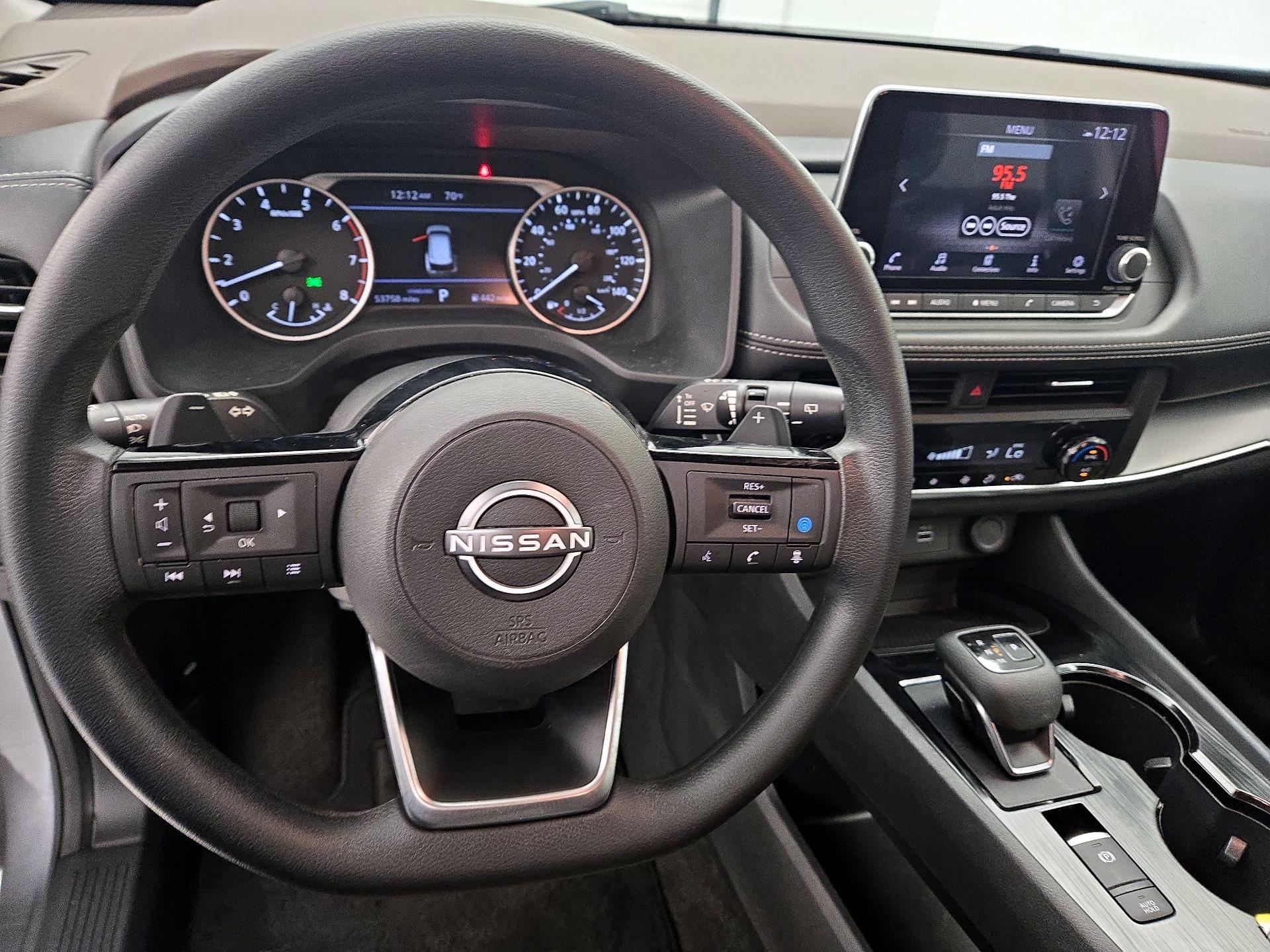 Thumbnail: 2023 Nissan Rogue - 10