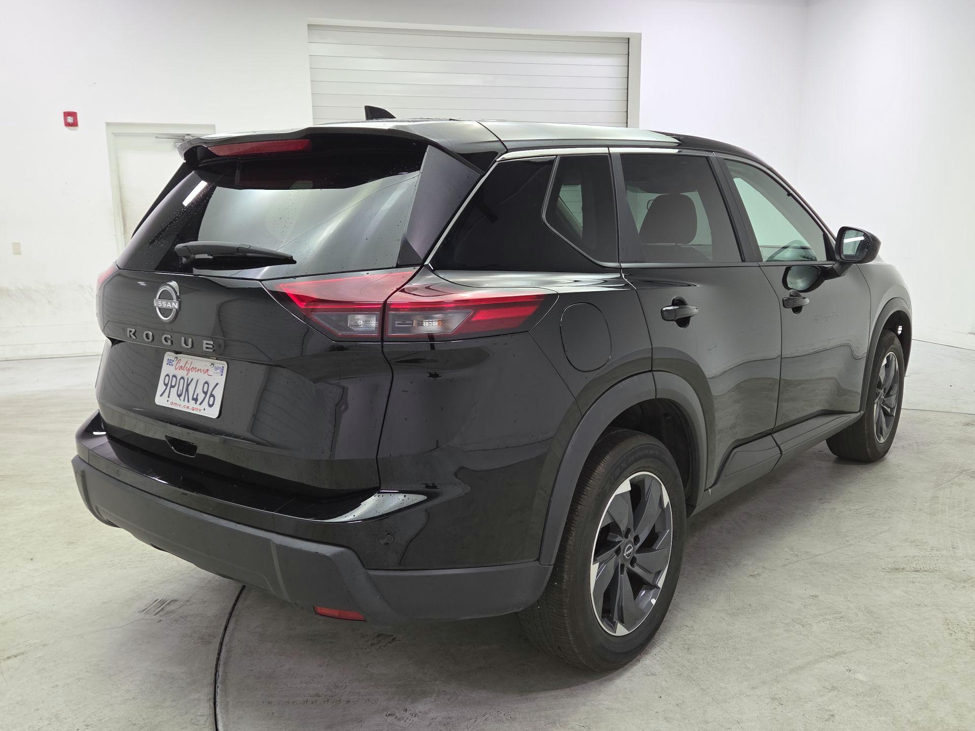 Thumbnail: 2025 Nissan Rogue - 5