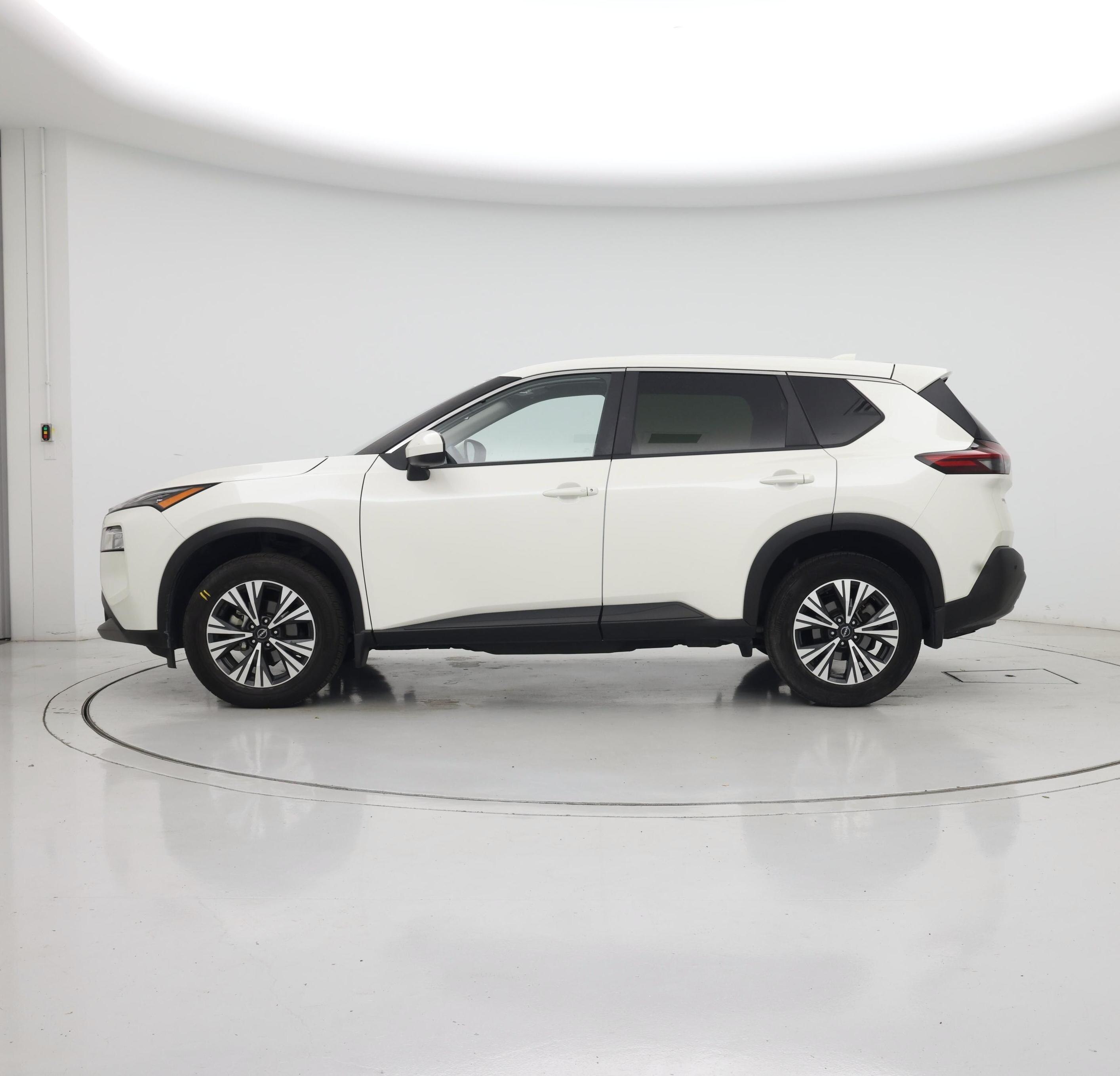 Thumbnail: 2023 Nissan Rogue - 3