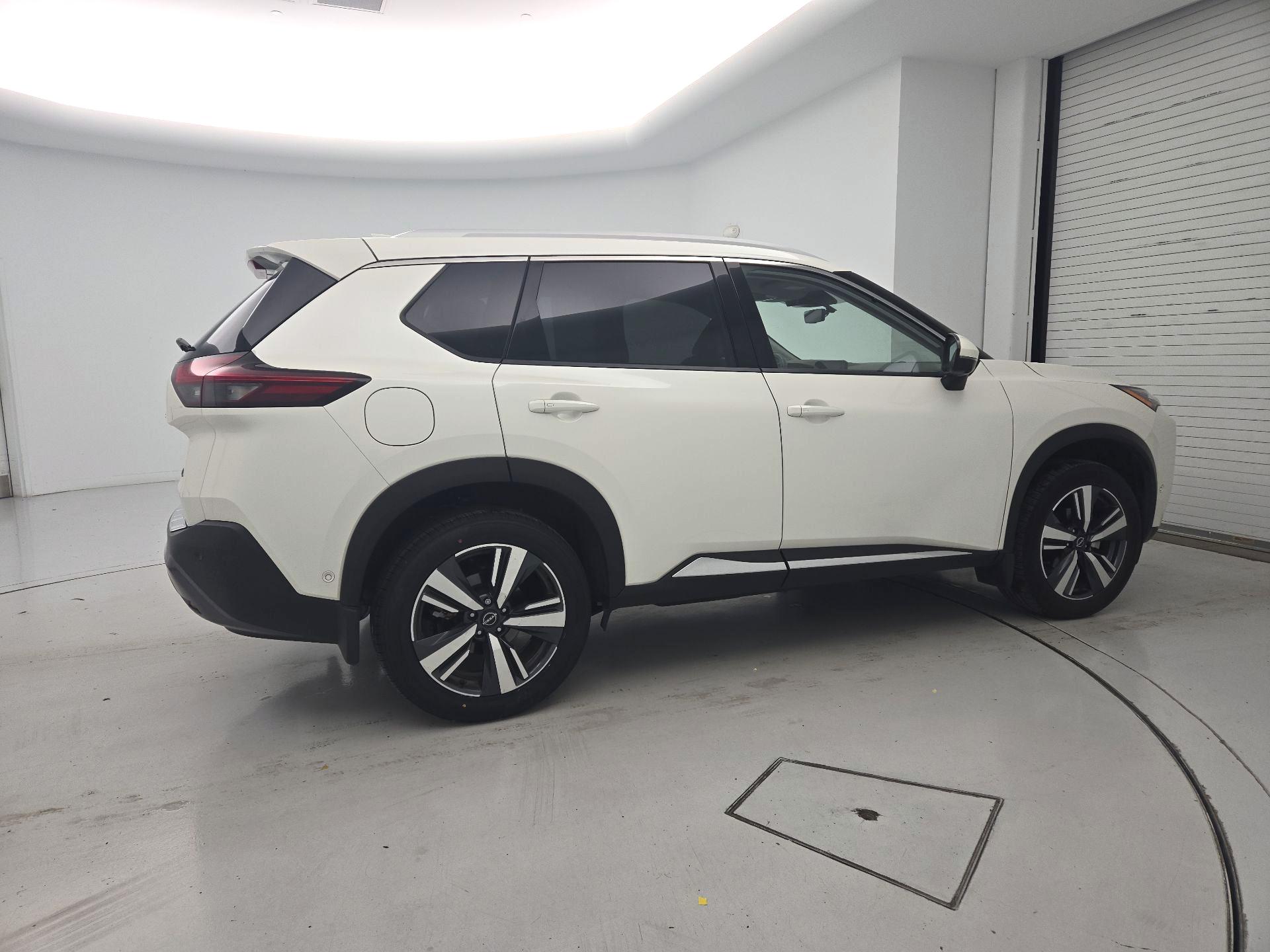Thumbnail: 2023 Nissan Rogue - 4