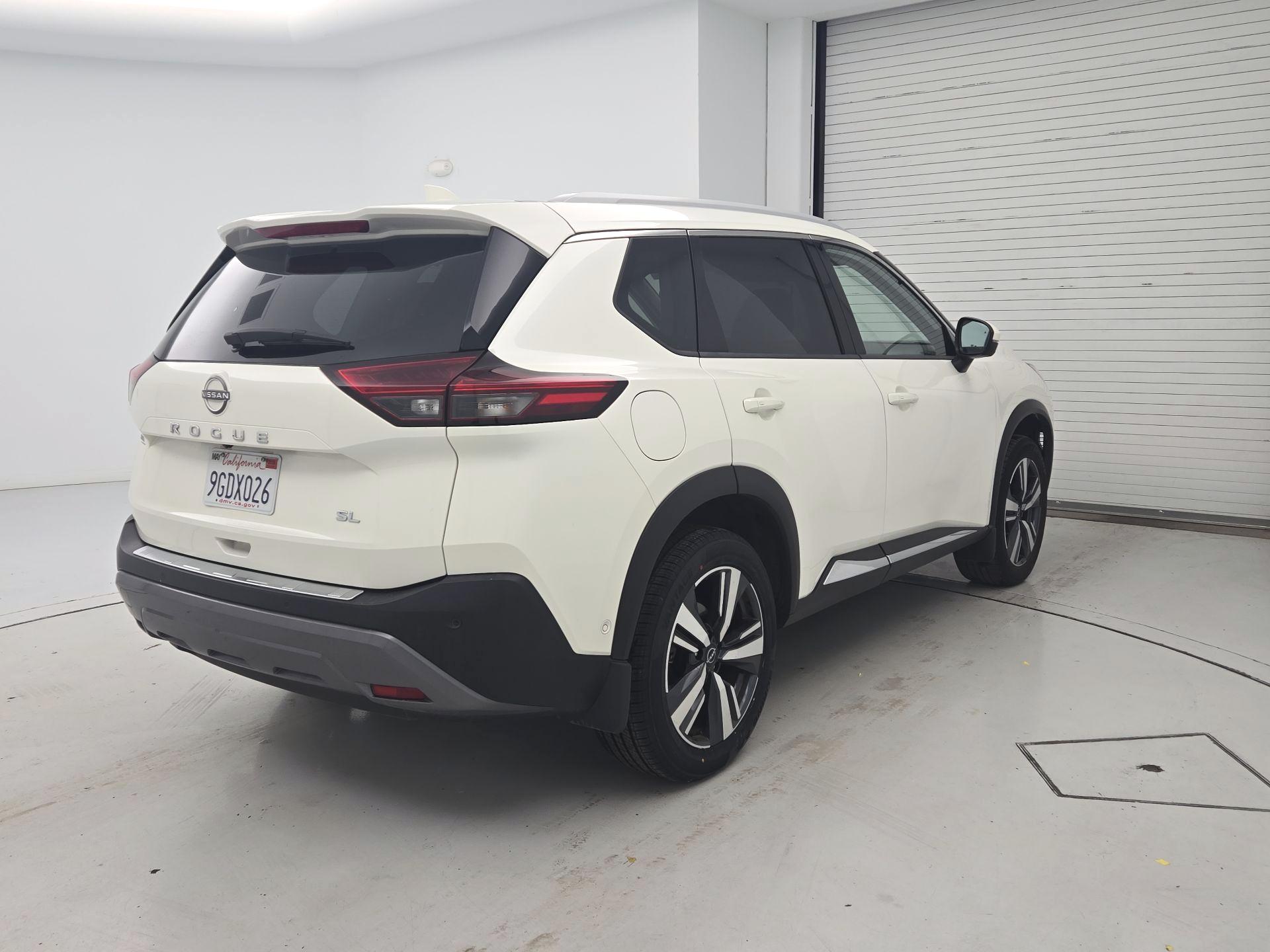 Thumbnail: 2023 Nissan Rogue - 5