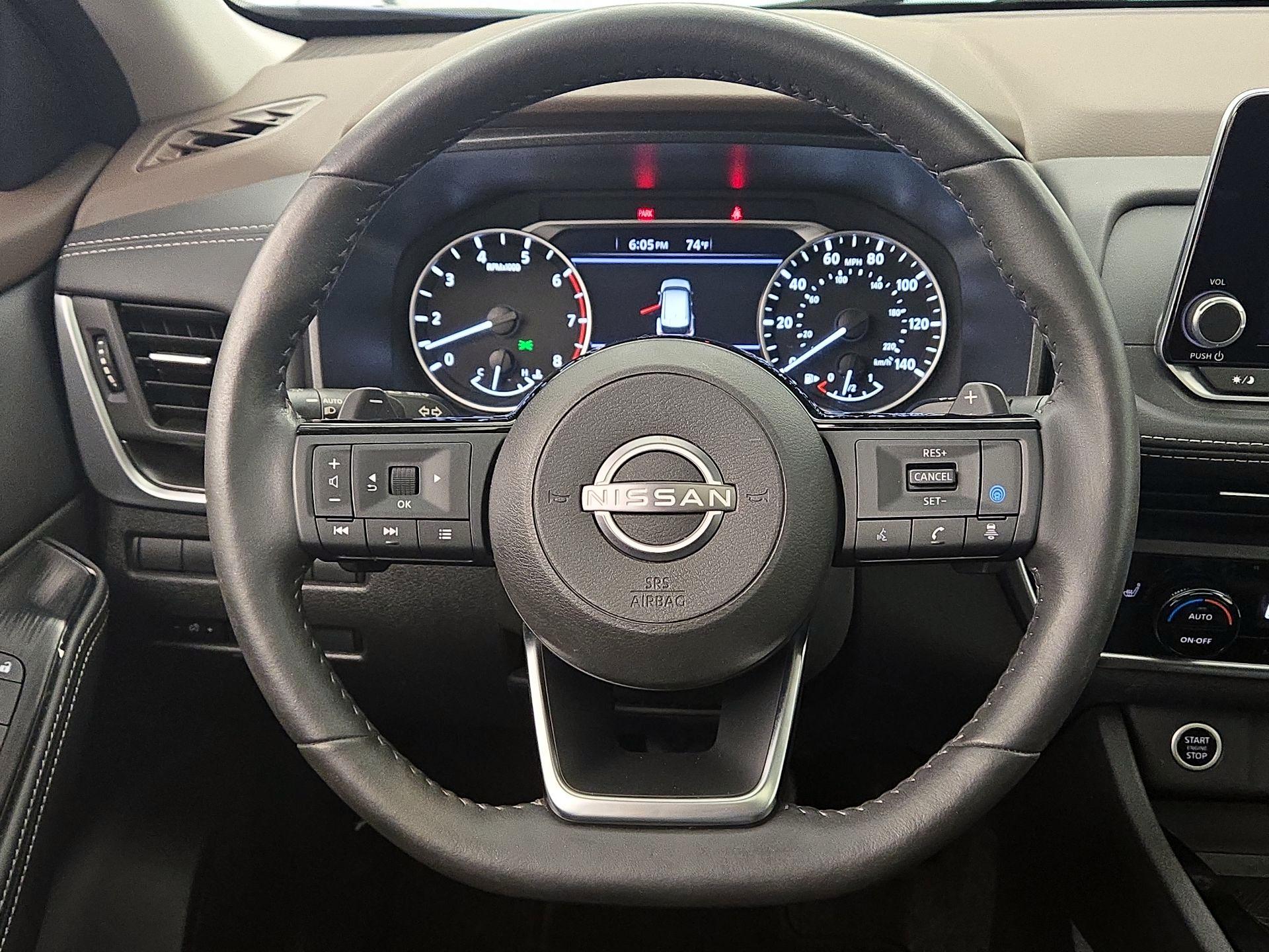 Thumbnail: 2023 Nissan Rogue - 10