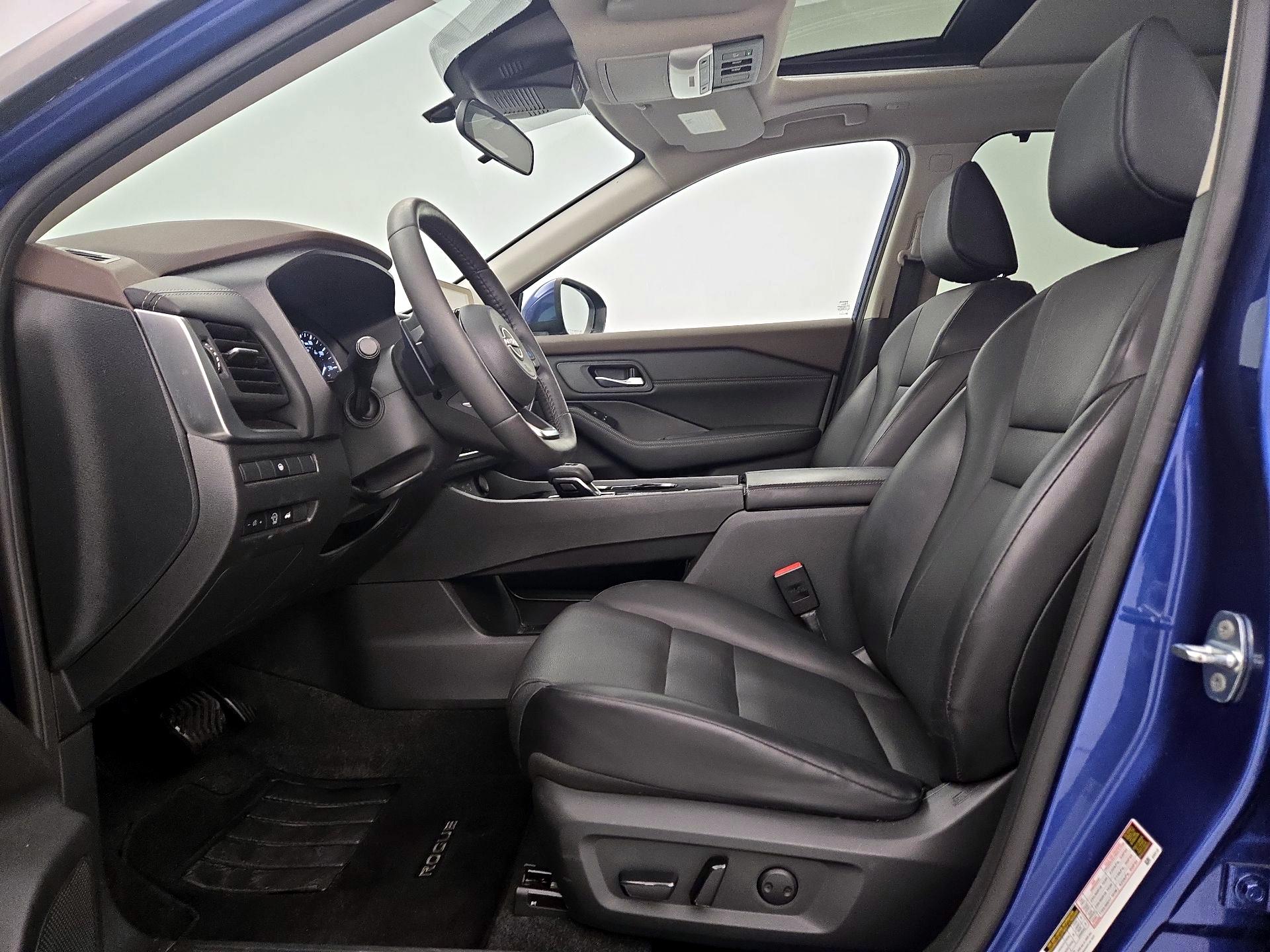 Thumbnail: 2023 Nissan Rogue - 11