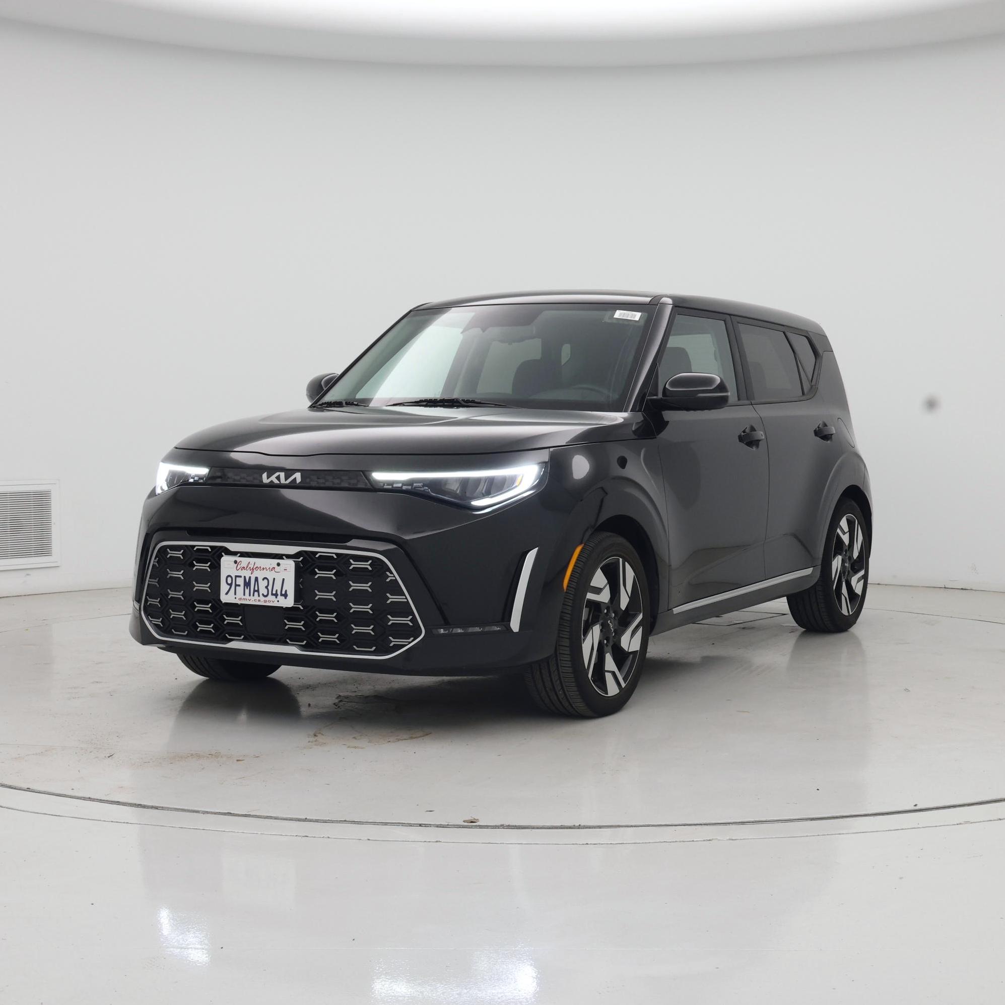 Thumbnail: 2023 Kia Soul - 4