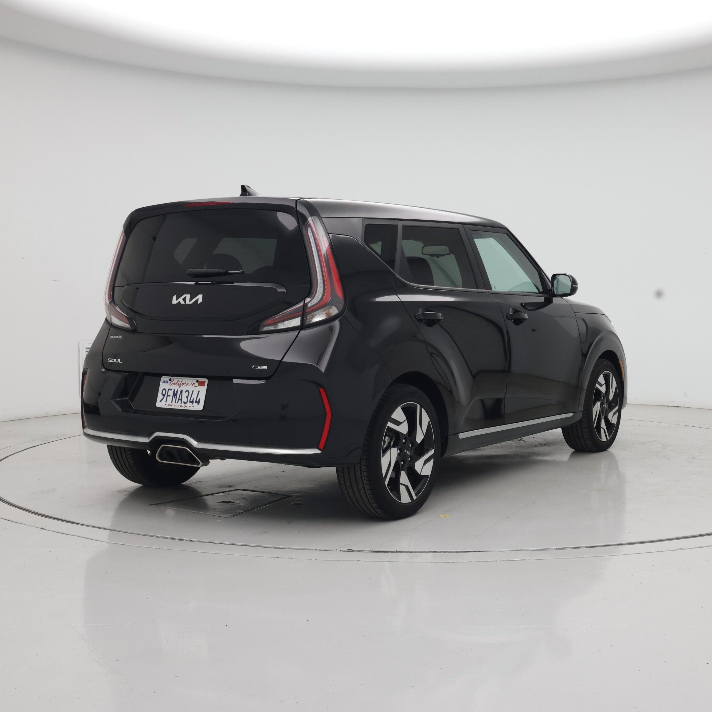Thumbnail: 2023 Kia Soul - 8