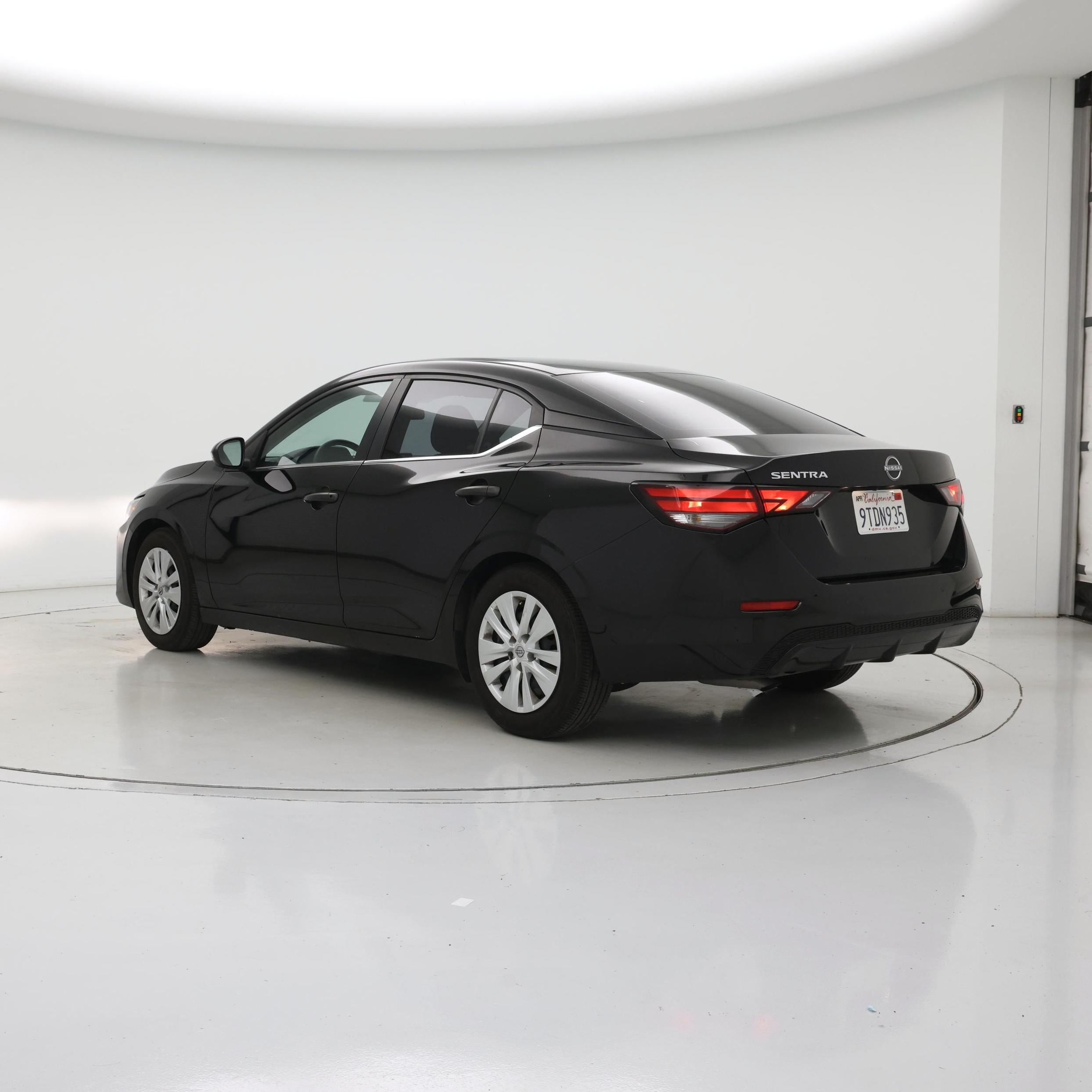 Thumbnail: 2025 Nissan Sentra - 2