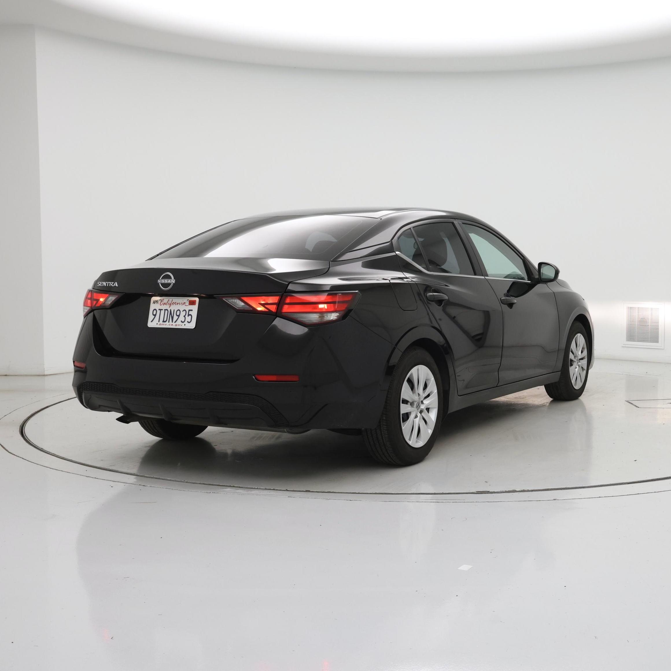 Thumbnail: 2025 Nissan Sentra - 8