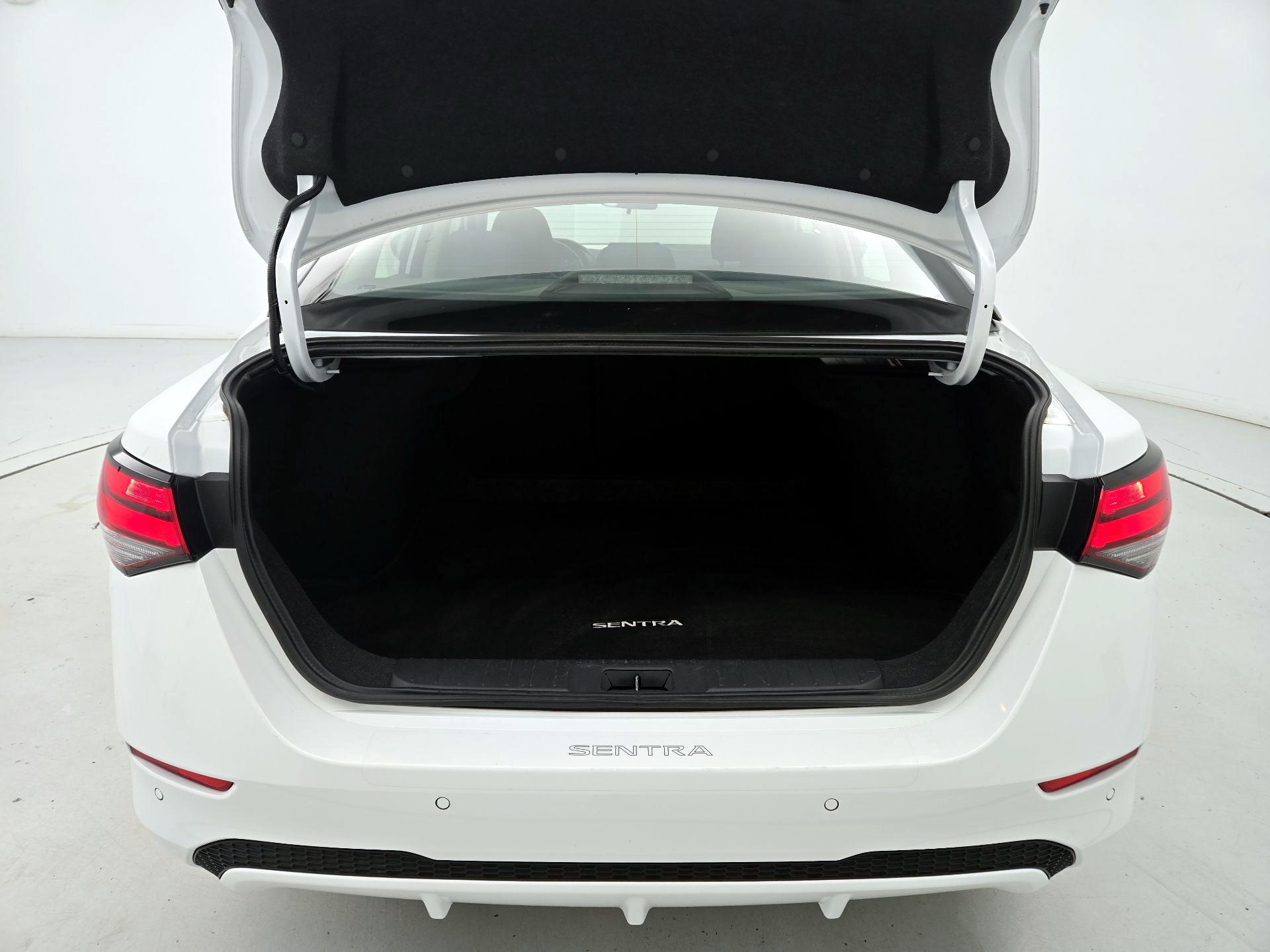 Thumbnail: 2025 Nissan Sentra - 20