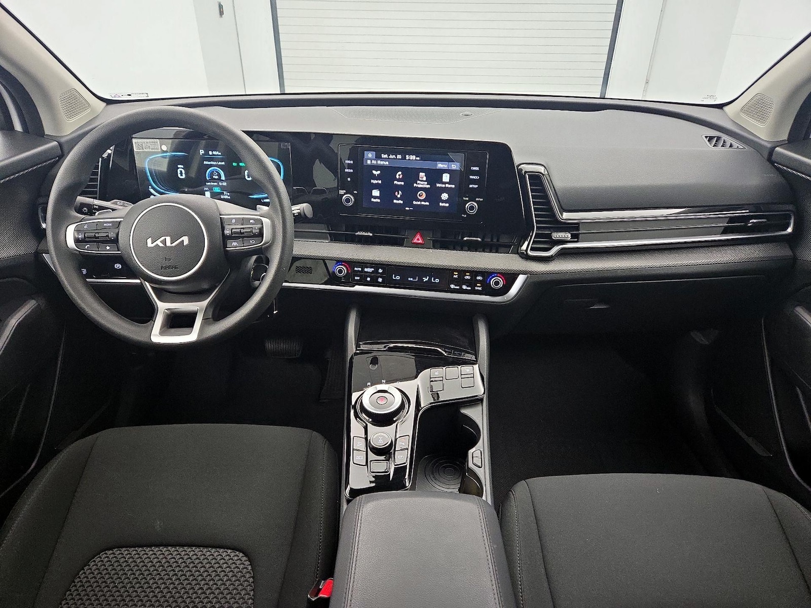 2025 Kia Sportage LX Hybrid - Photo 10