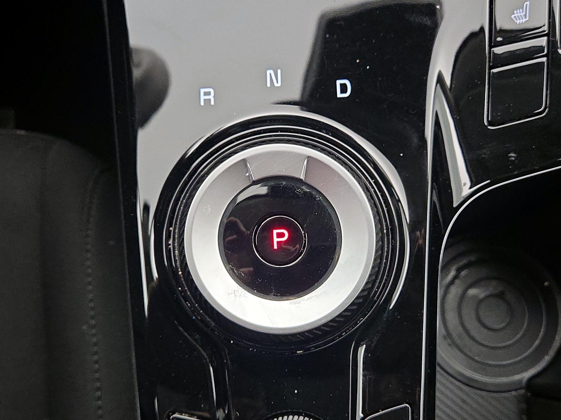 Thumbnail: 2025 Kia Sportage - 17