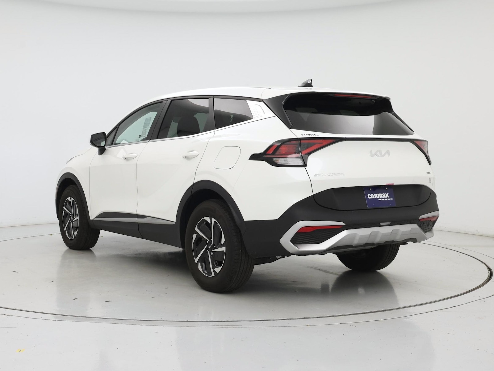 2025 Kia Sportage LX Hybrid - Photo 3
